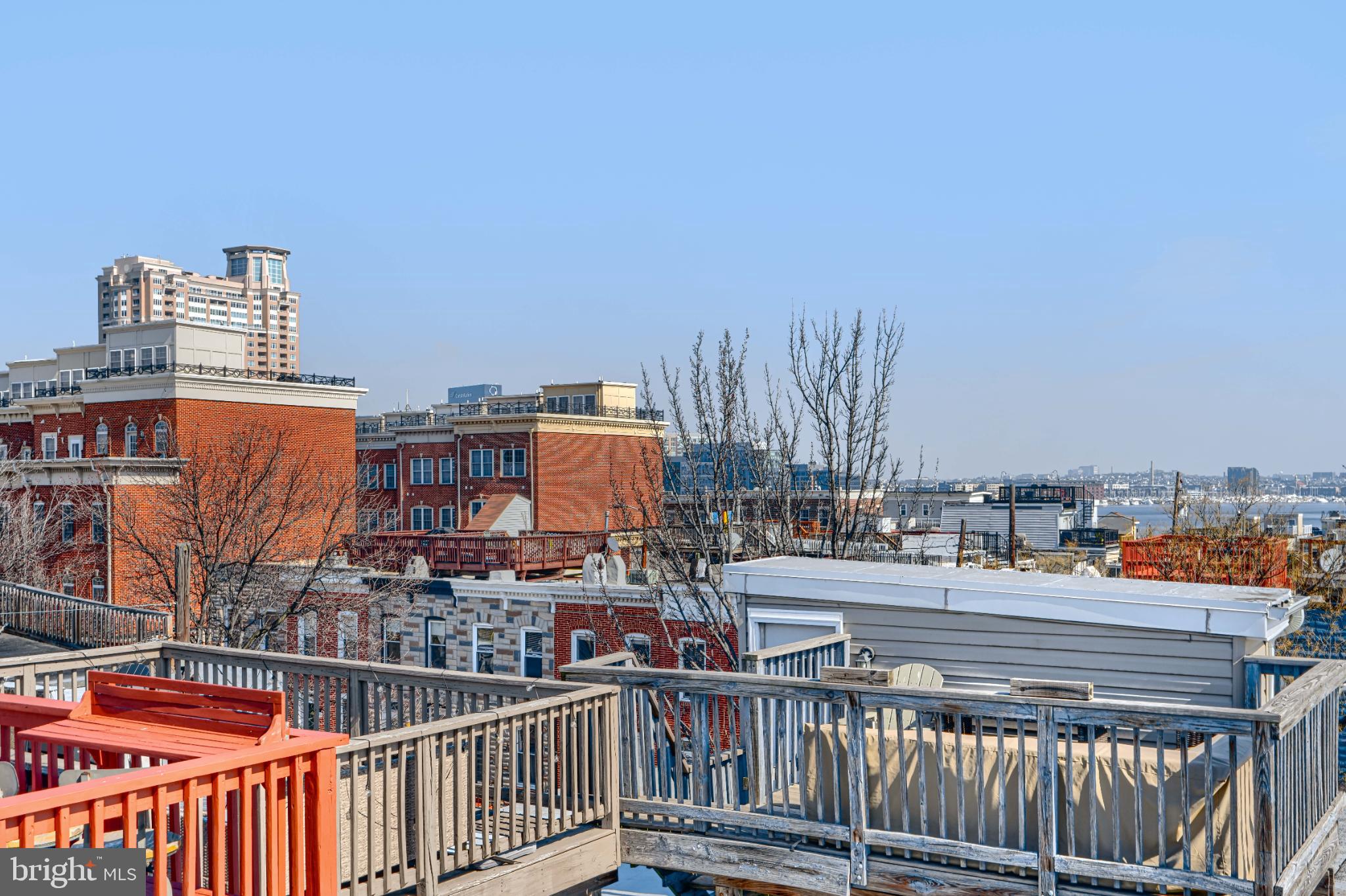 RIVERSIDE - Residential