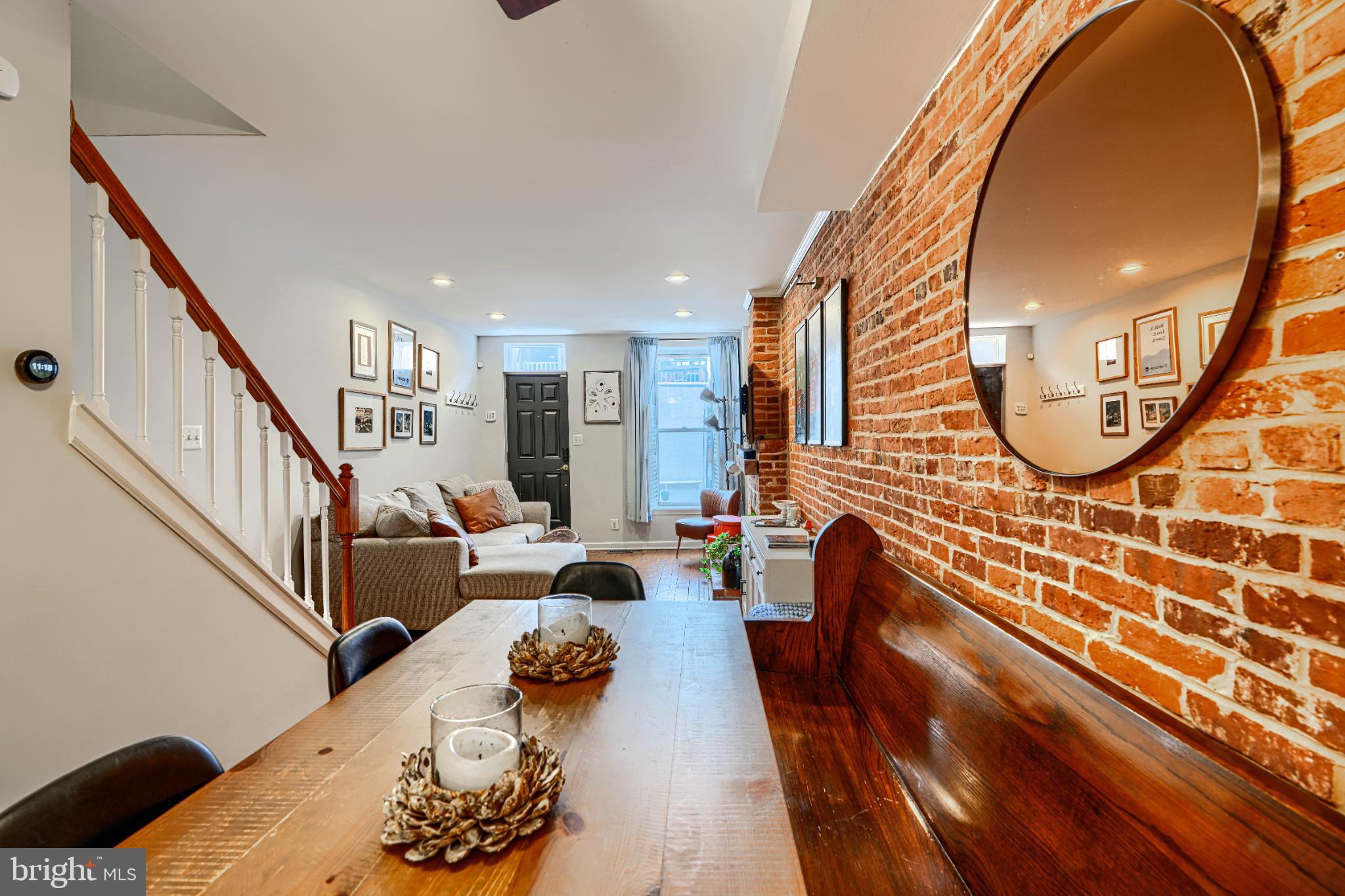 RIVERSIDE - Residential