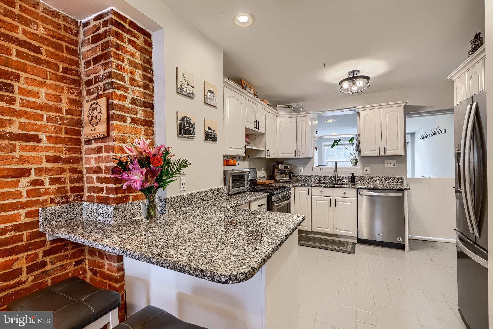 RIVERSIDE - Residential