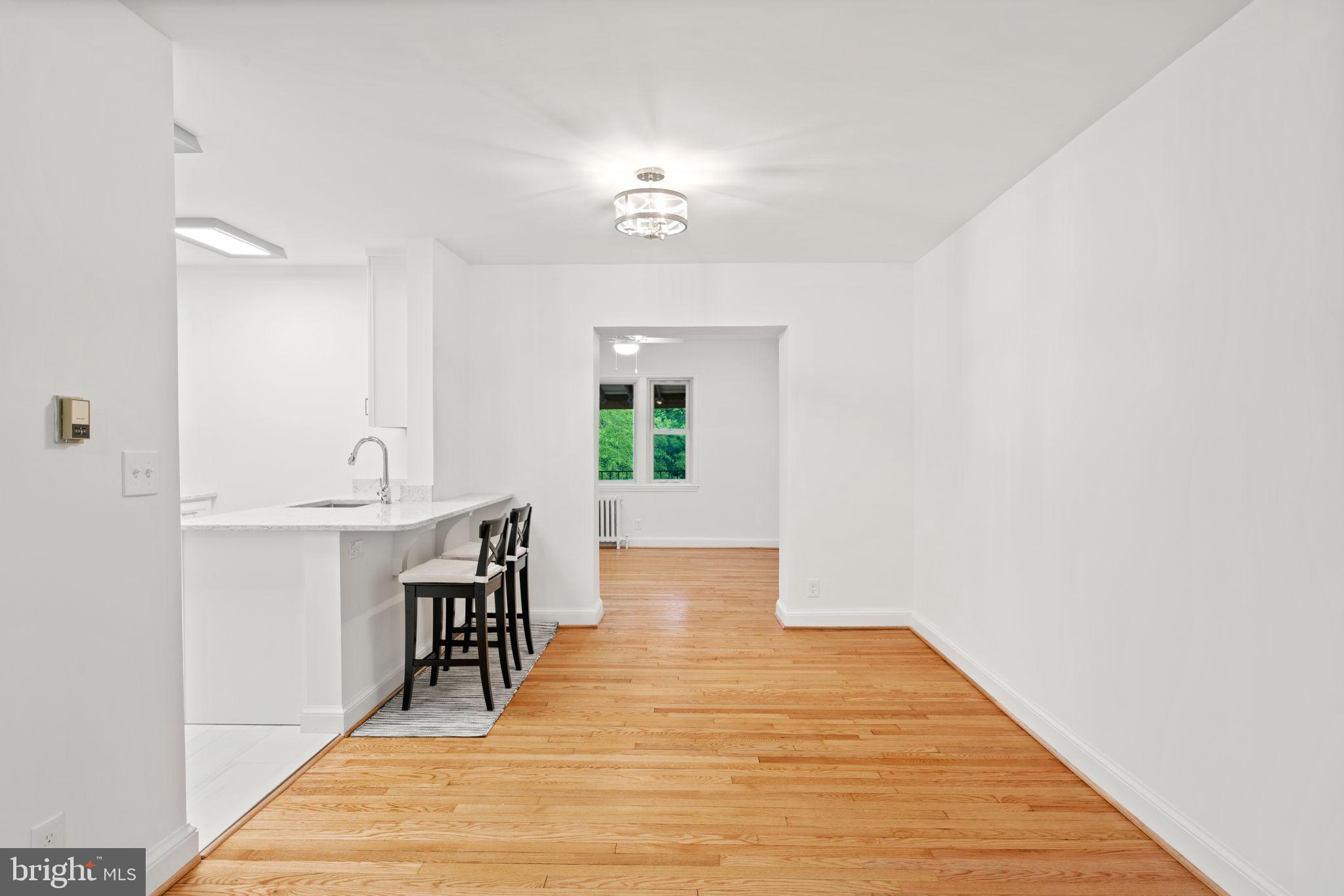 ROSEMONT - Residential Lease