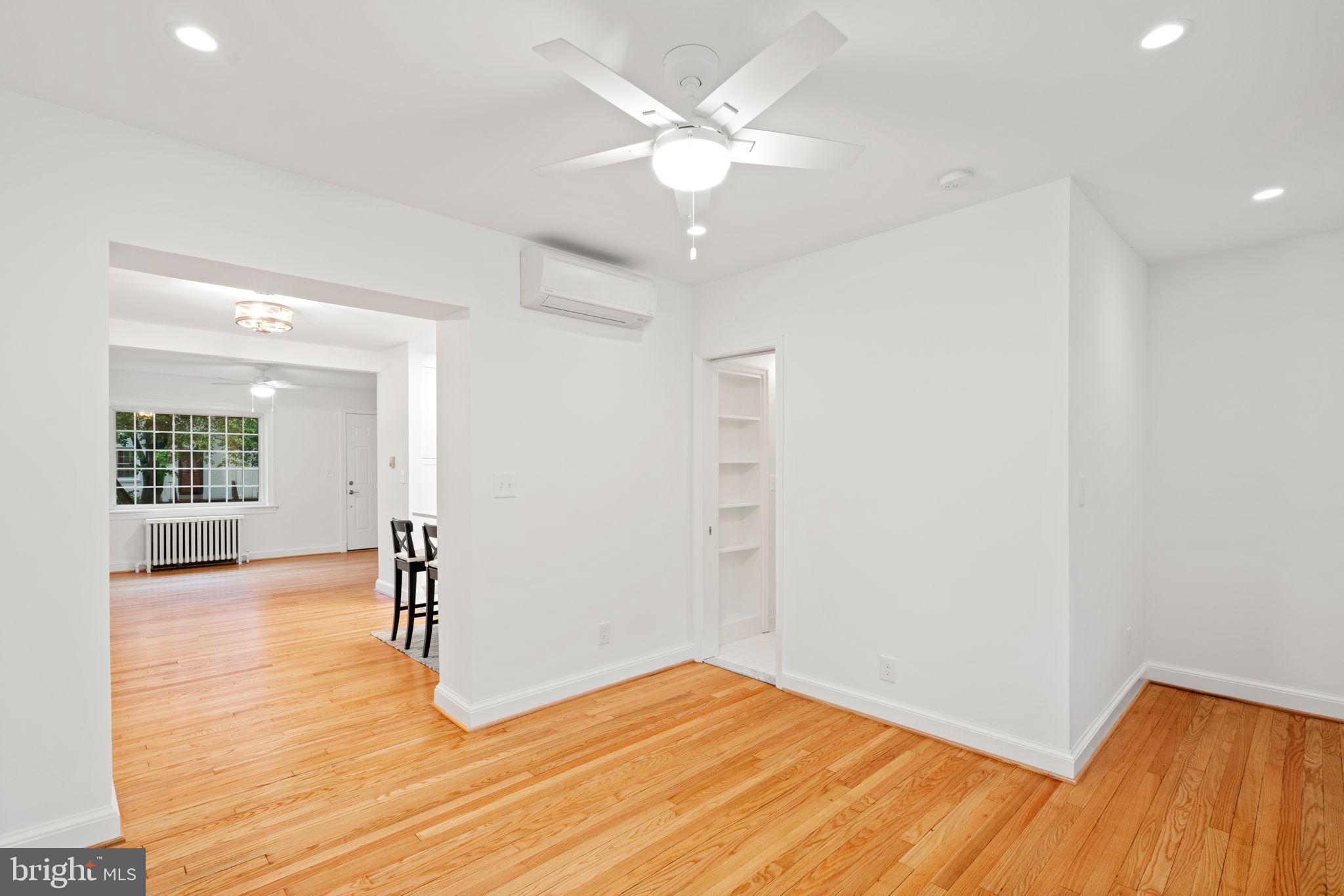 ROSEMONT - Residential Lease