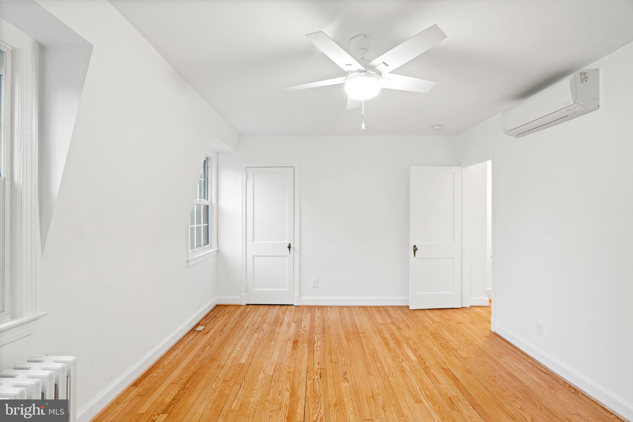 ROSEMONT - Residential Lease