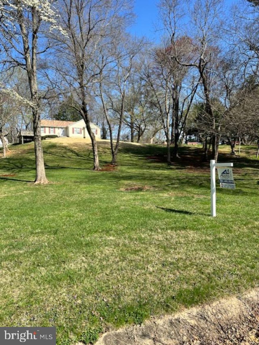 This spacious, serene and beautiful home sits on over 2.5 acres of land and has so much to offer. Having just received new paint and carpet, it is ready for you to move in! Enjoy the eat-in kitchen and spacious rooms and fantastic views. Large work sheds in the back are a great addition to anyone wishing to perfect their skills with their tools. House is sold As-Is