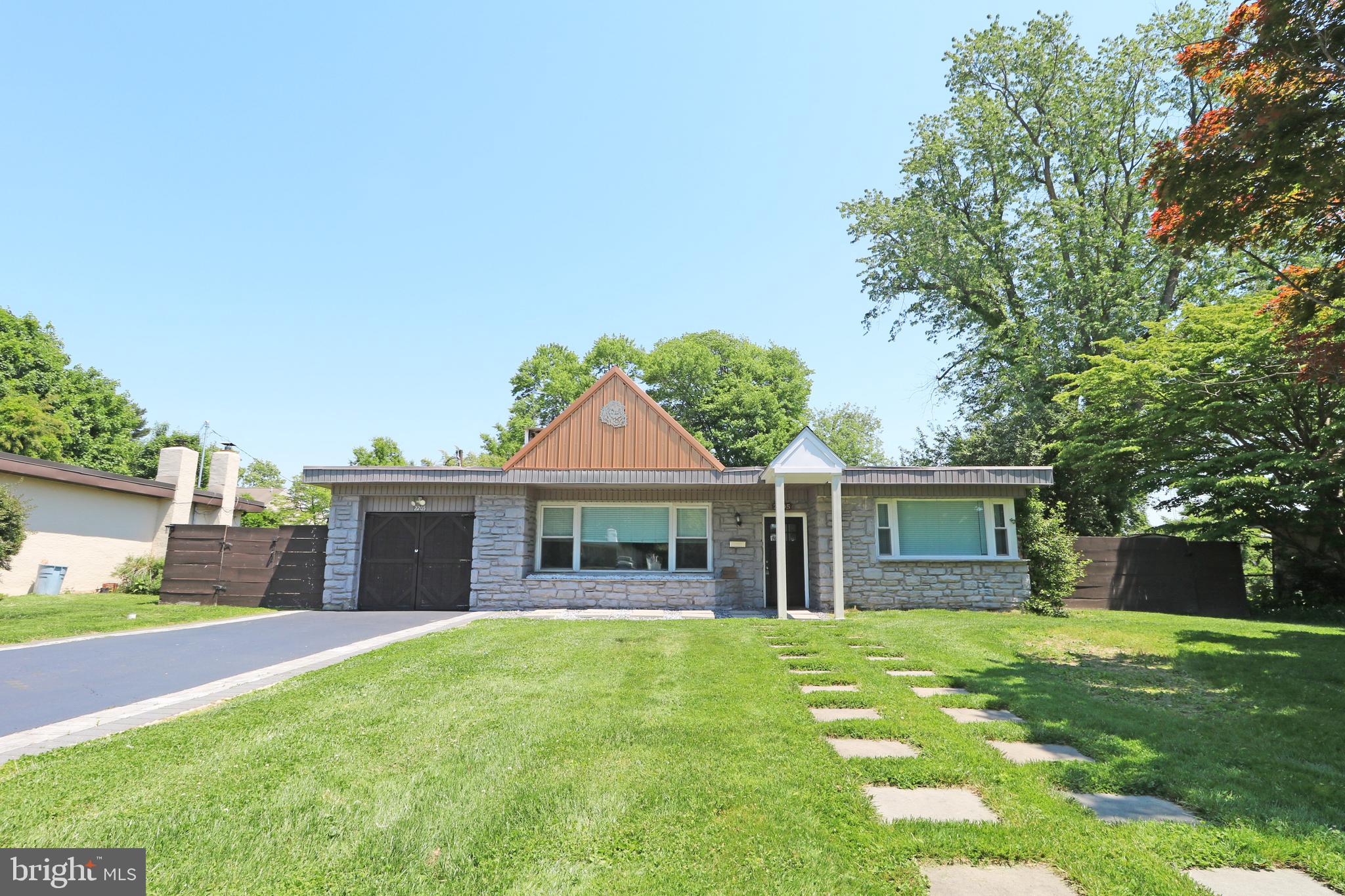 ROSE TREE WOODS - Residential
