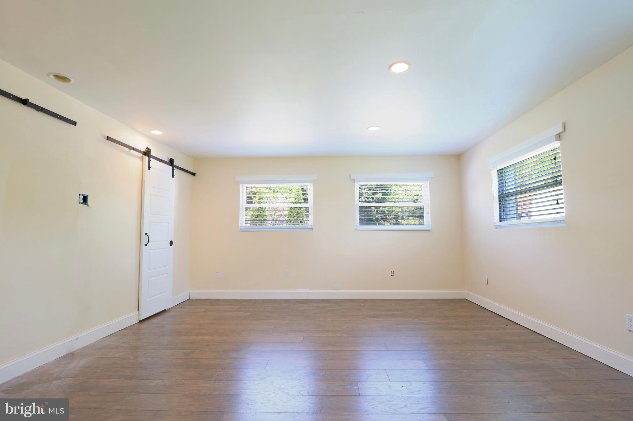ROSE TREE WOODS - Residential