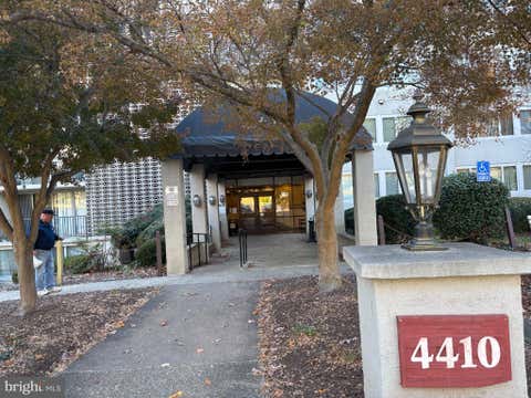 Photo of 4410 Briarwood Court N #13, ANNANDALE, VA 22003 (MLS # VAFX2334472)