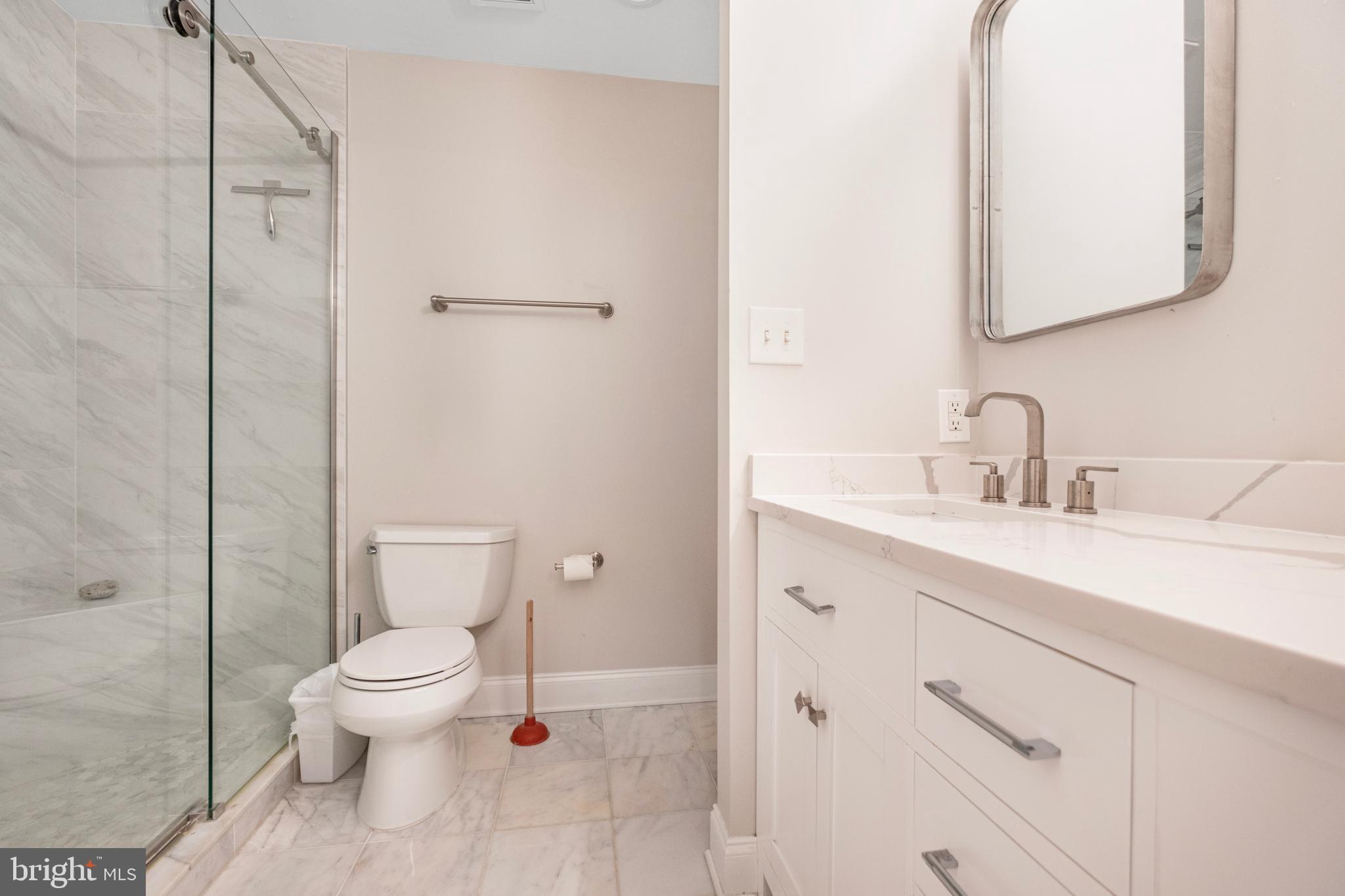 LOGAN CIRCLE - Residential Lease