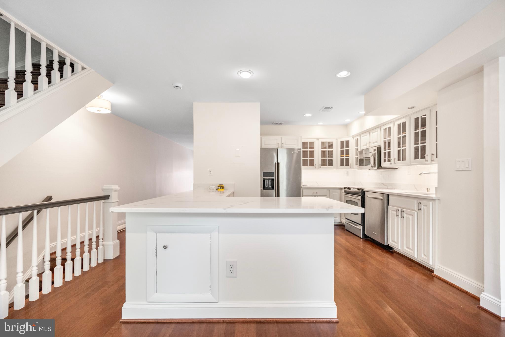 LOGAN CIRCLE - Residential Lease
