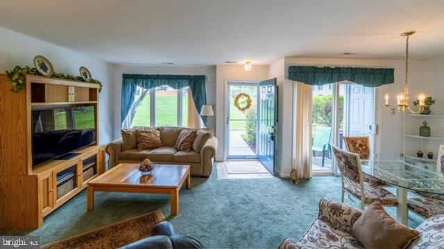 3006 MARYANNES COURT