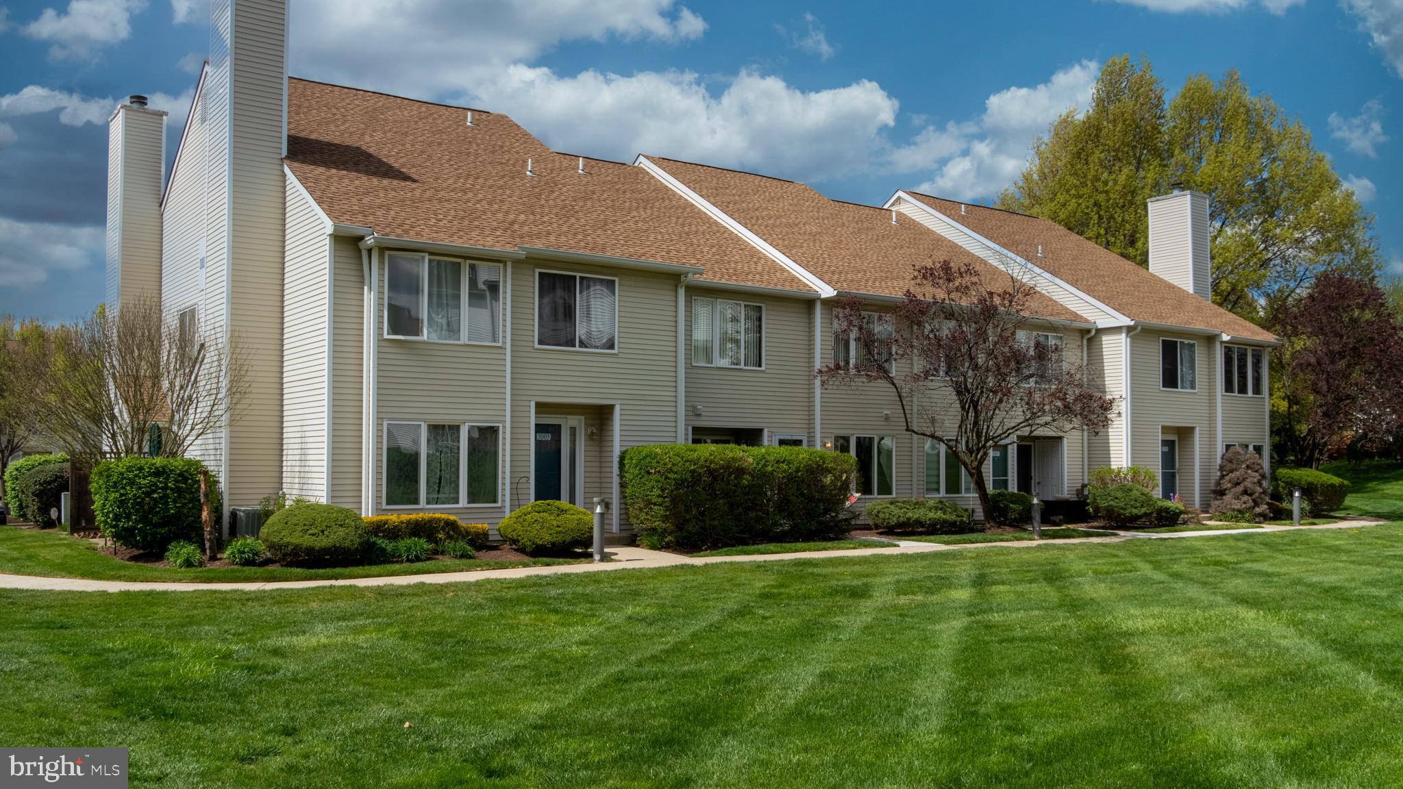 3006 MARYANNES COURT