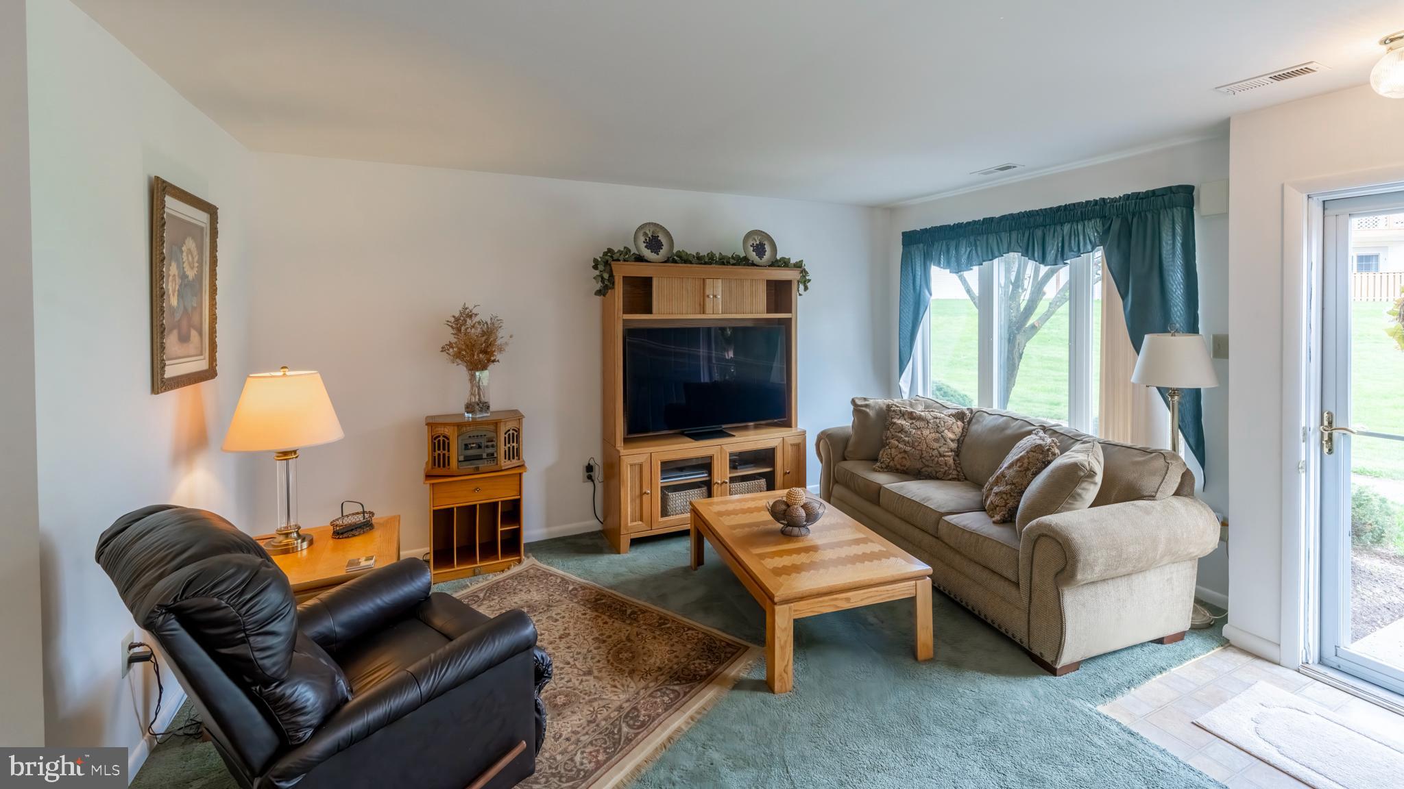 MONTGOMERY PLACE - Residential