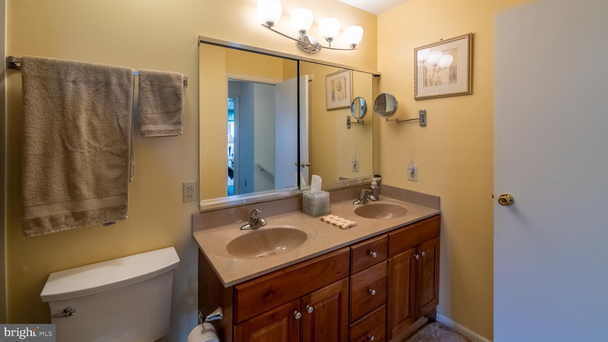 MONTGOMERY PLACE - Residential