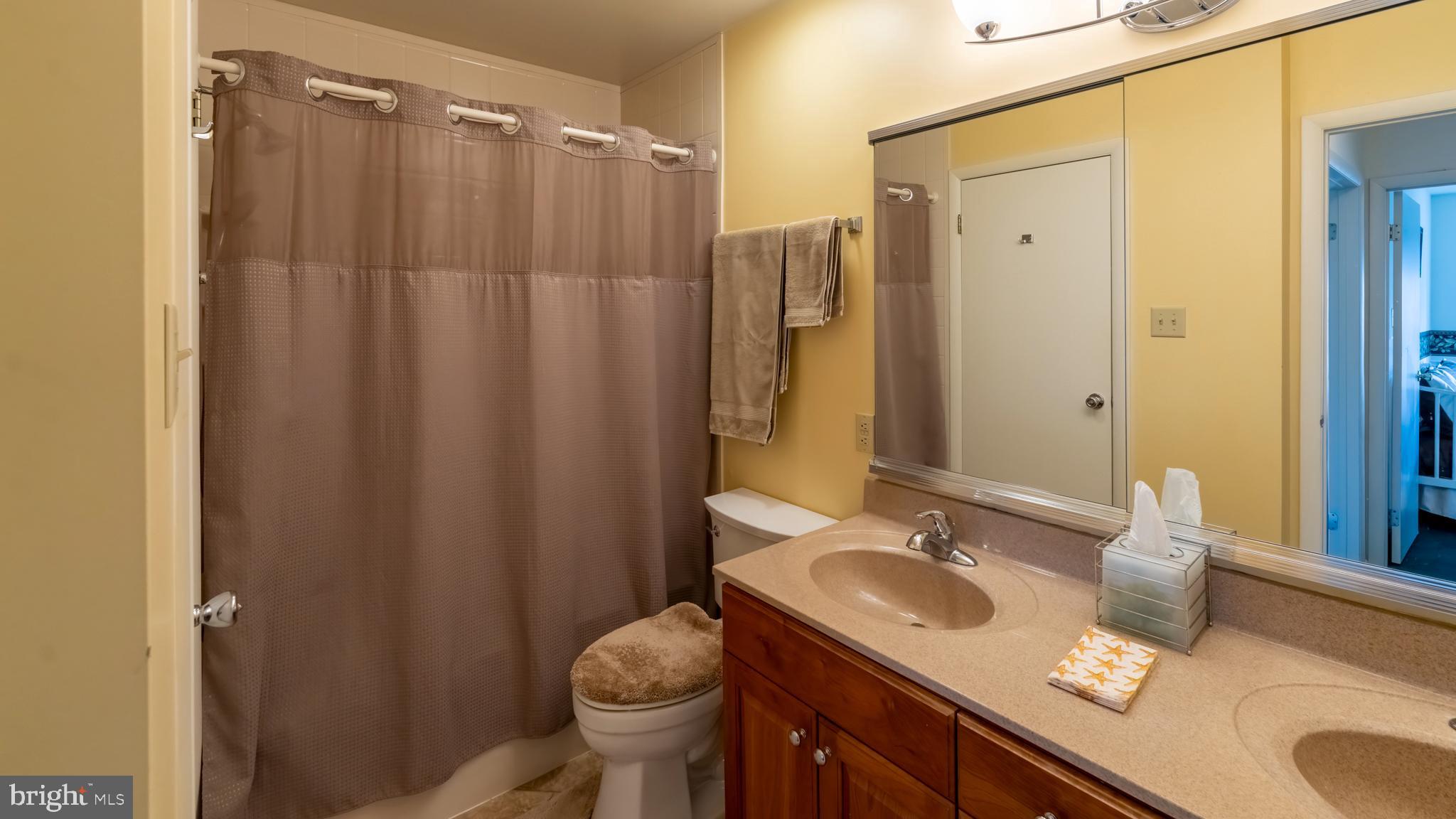 MONTGOMERY PLACE - Residential