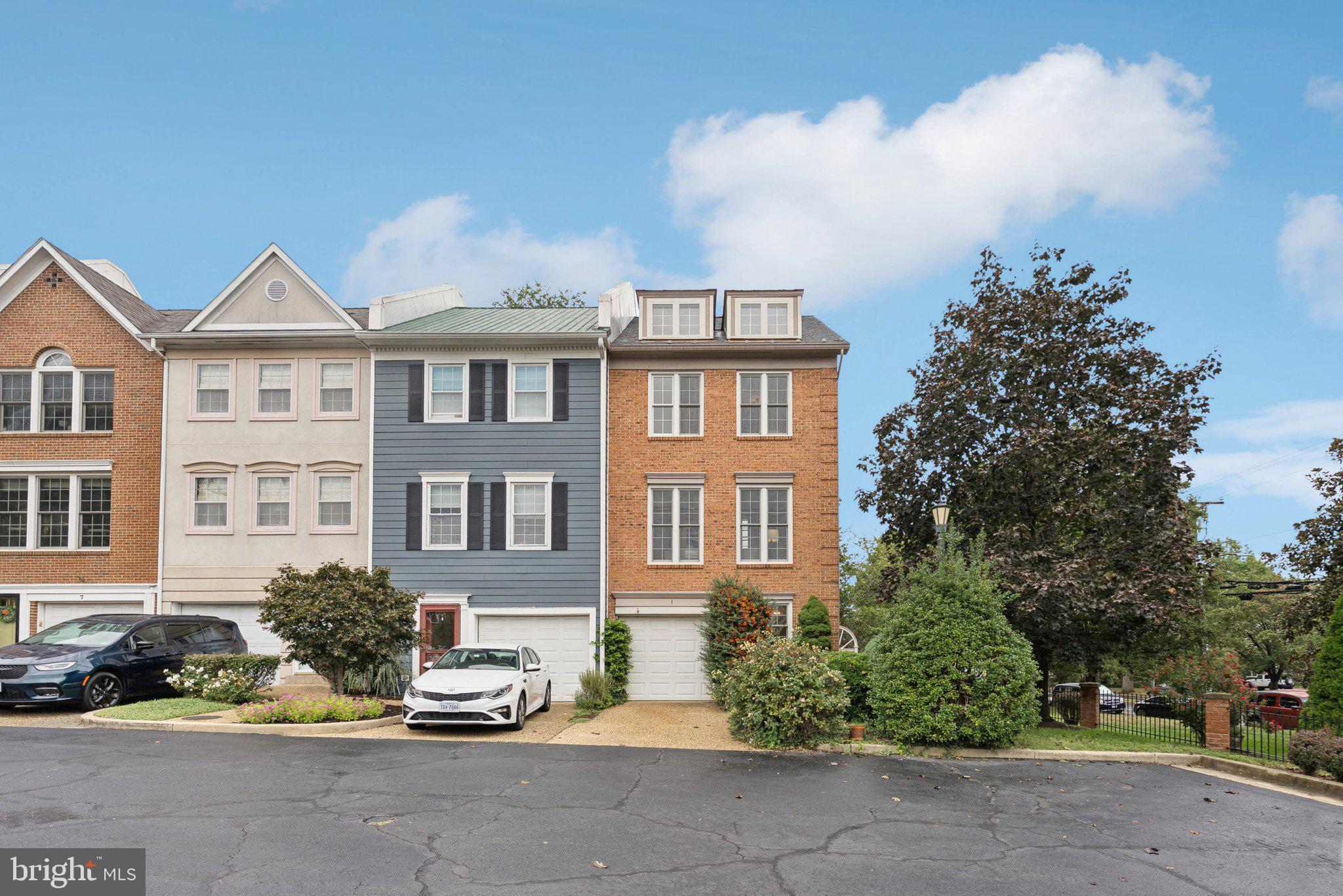 1 HERBERT STREET