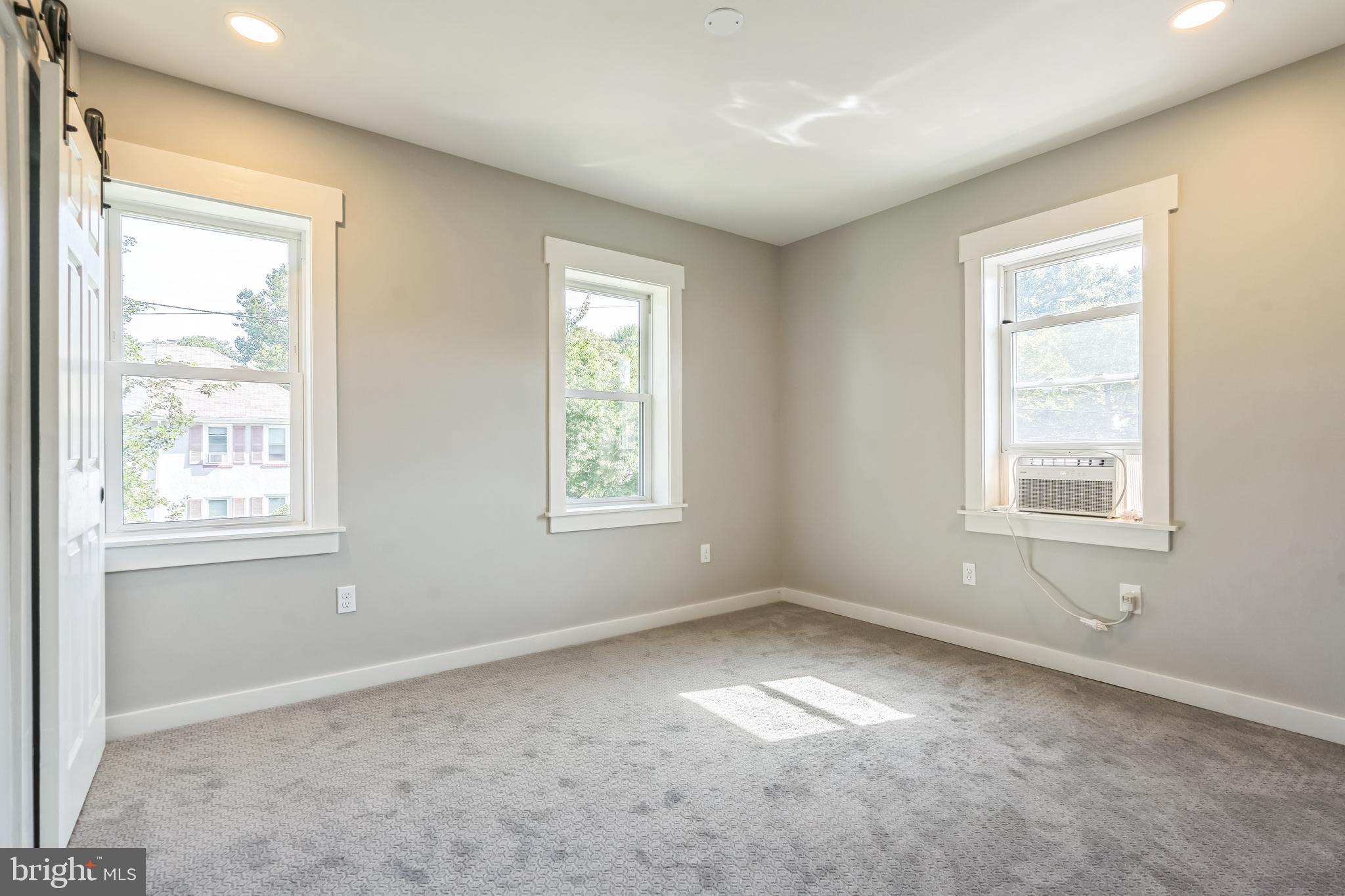 124 PERSHING ROAD