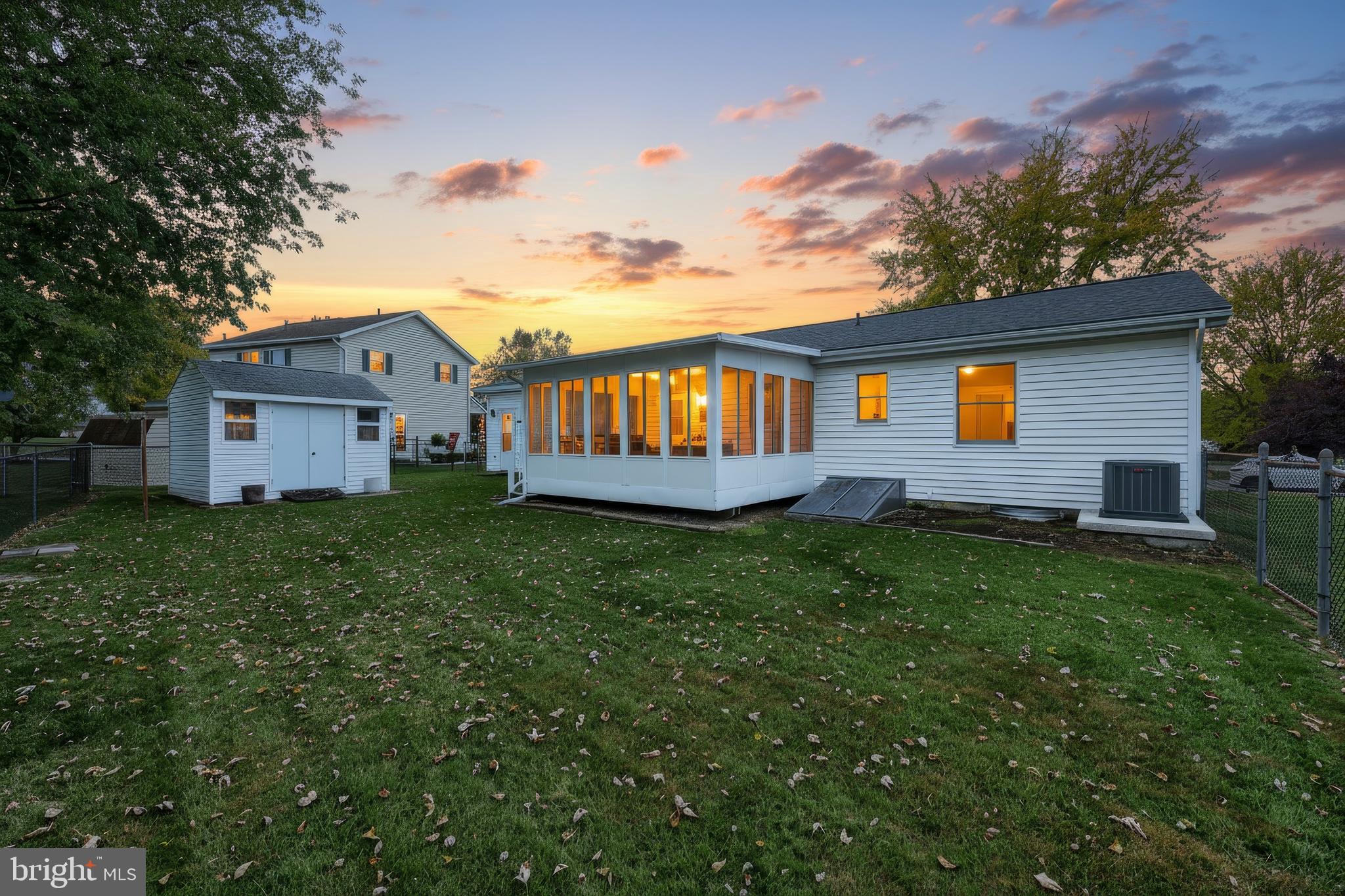 GRANDVIEW ACRES - Residential