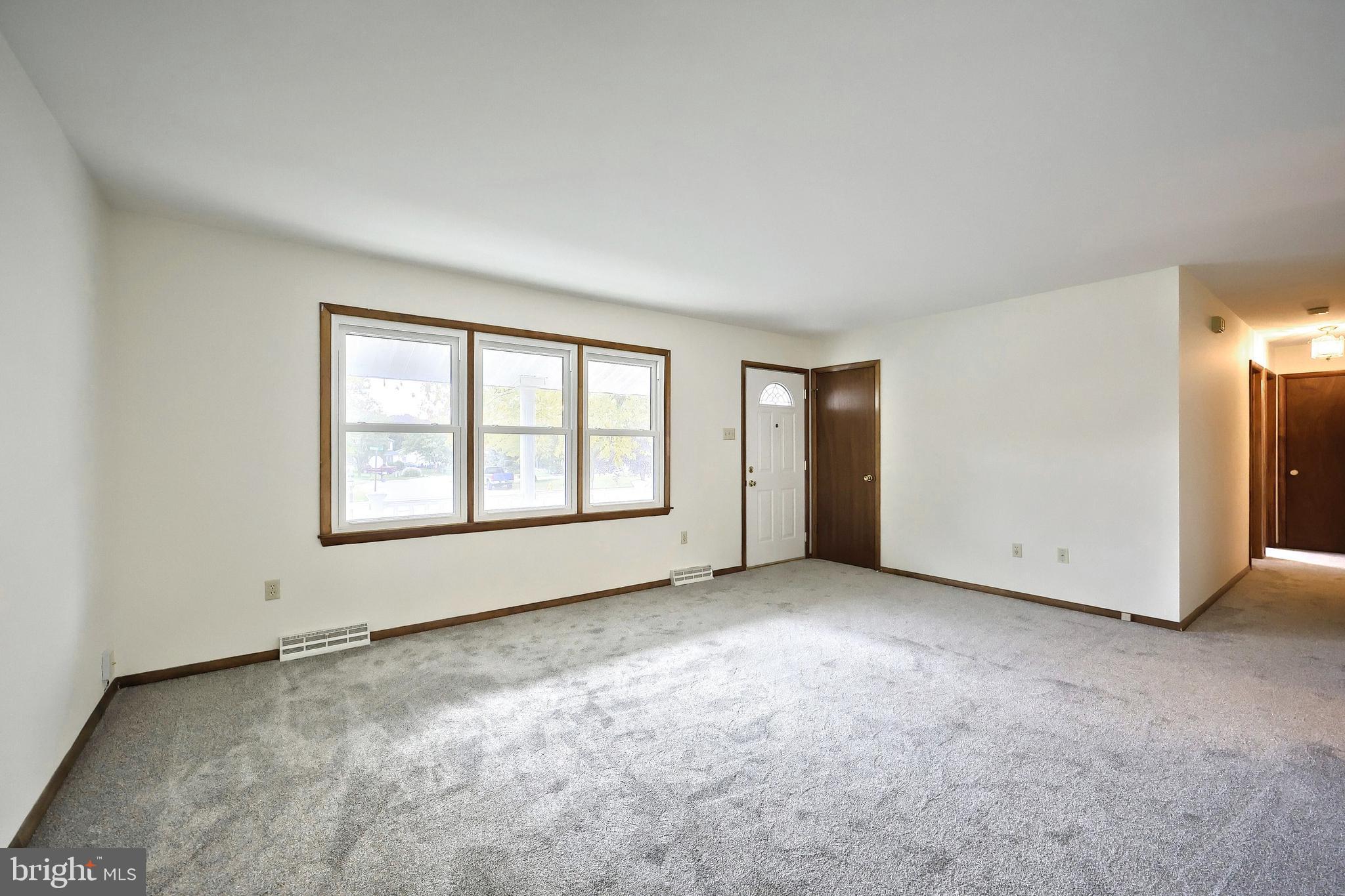 GRANDVIEW ACRES - Residential