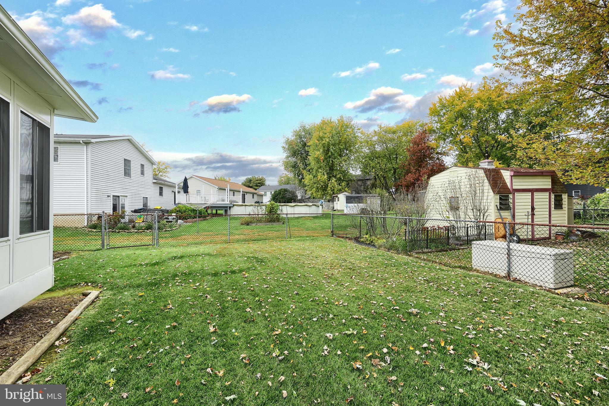 GRANDVIEW ACRES - Residential