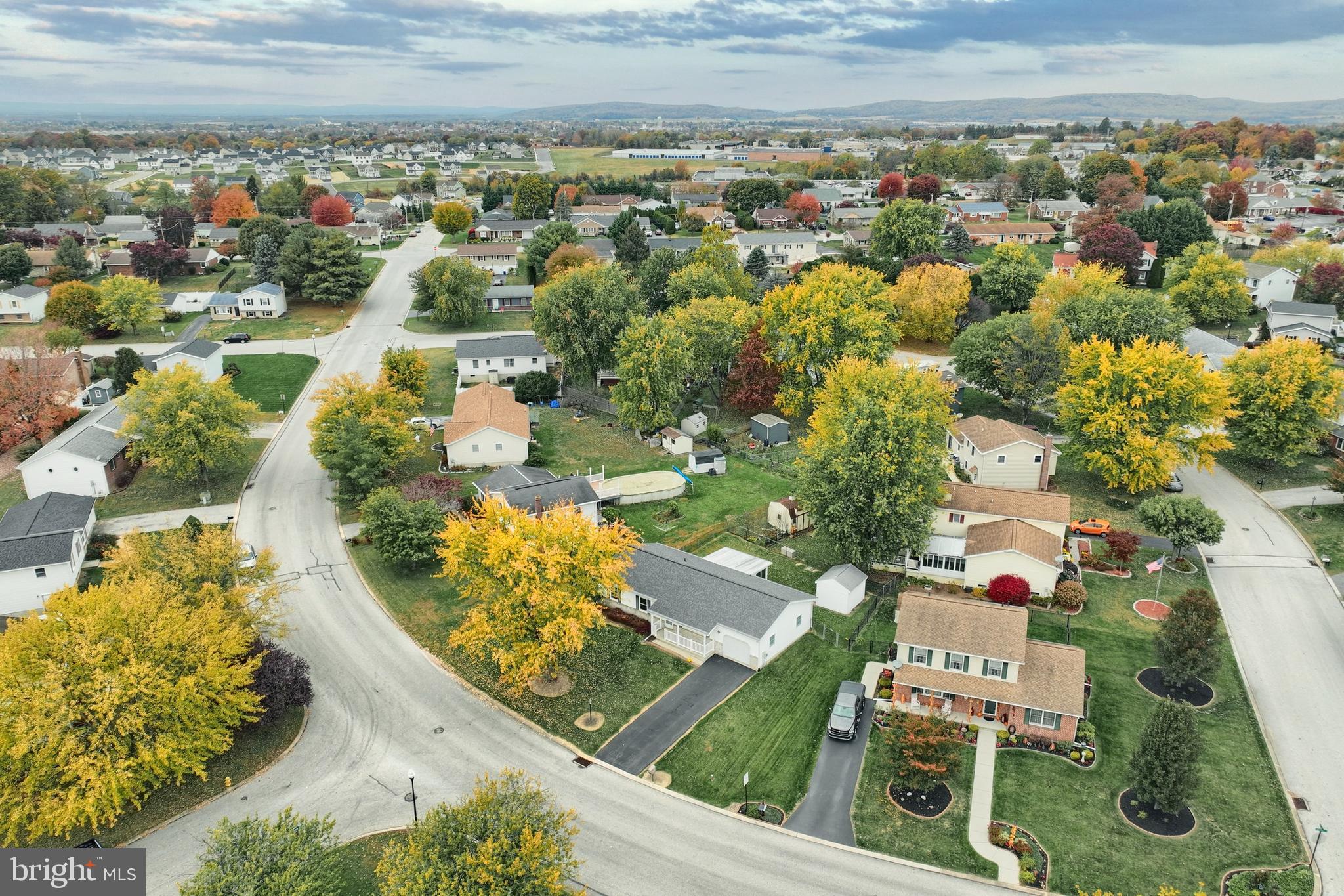 GRANDVIEW ACRES - Residential