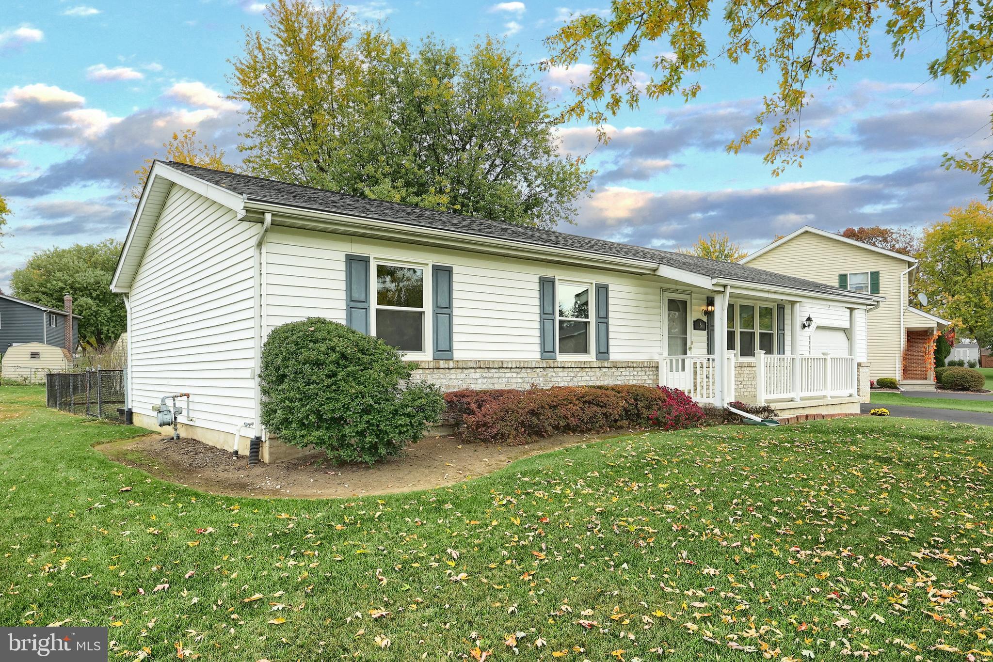 GRANDVIEW ACRES - Residential