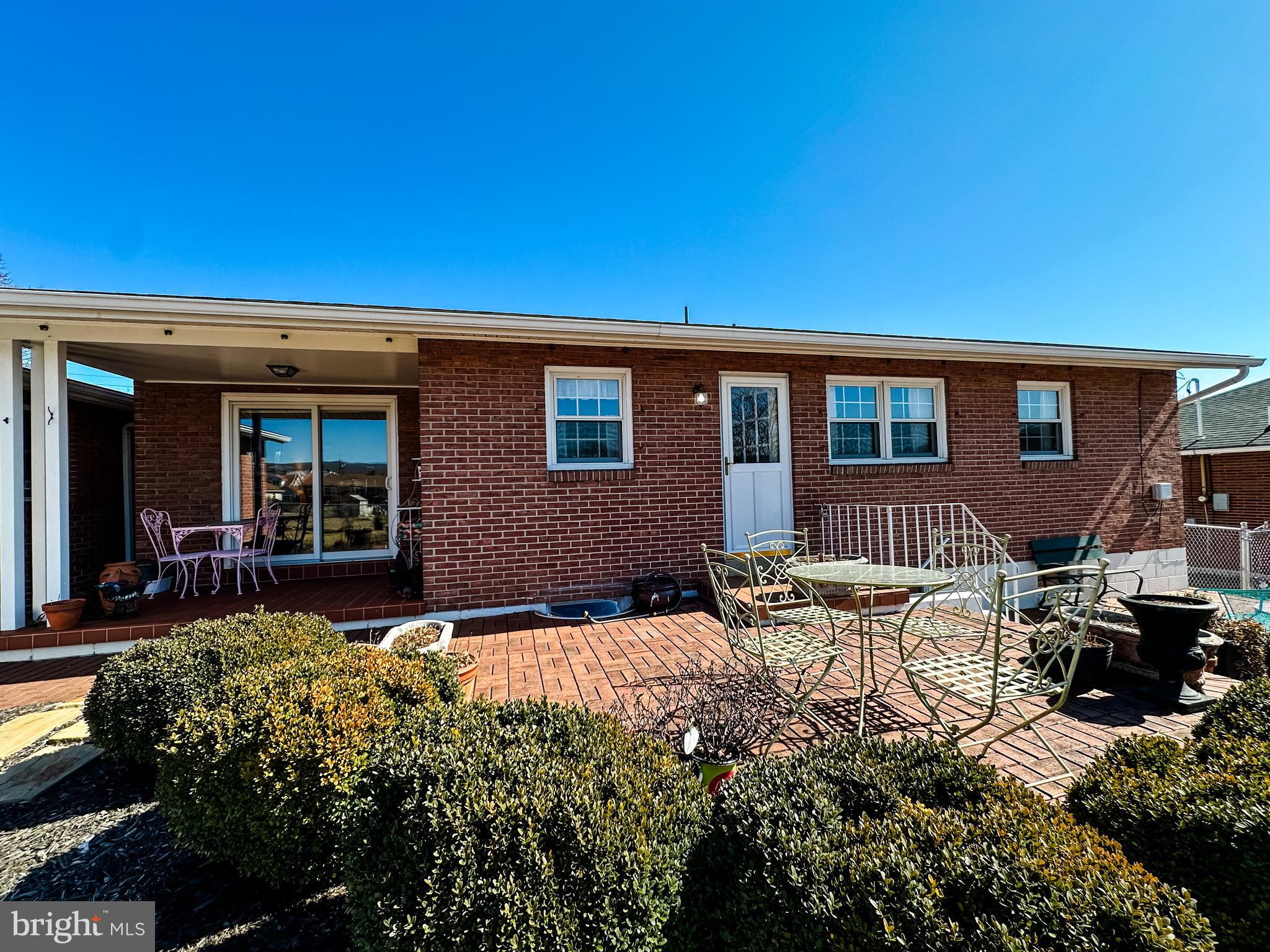 MAPLESIDE - Residential