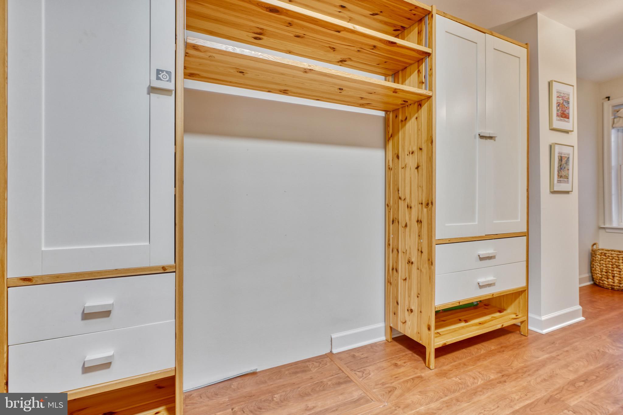 RIDGELY'S DELIGHT - Residential