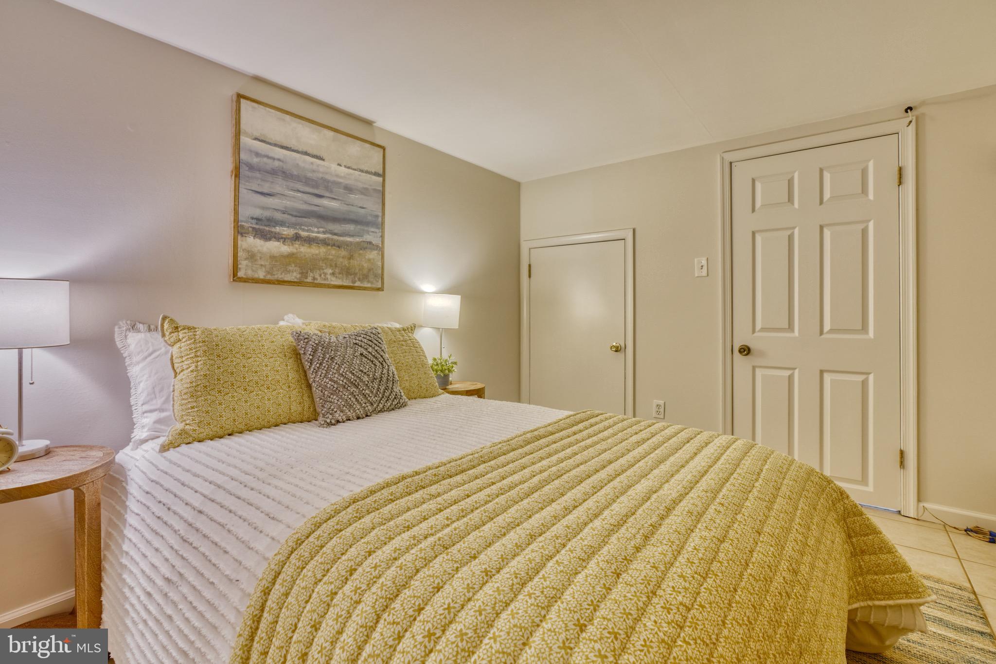 RIDGELY'S DELIGHT - Residential