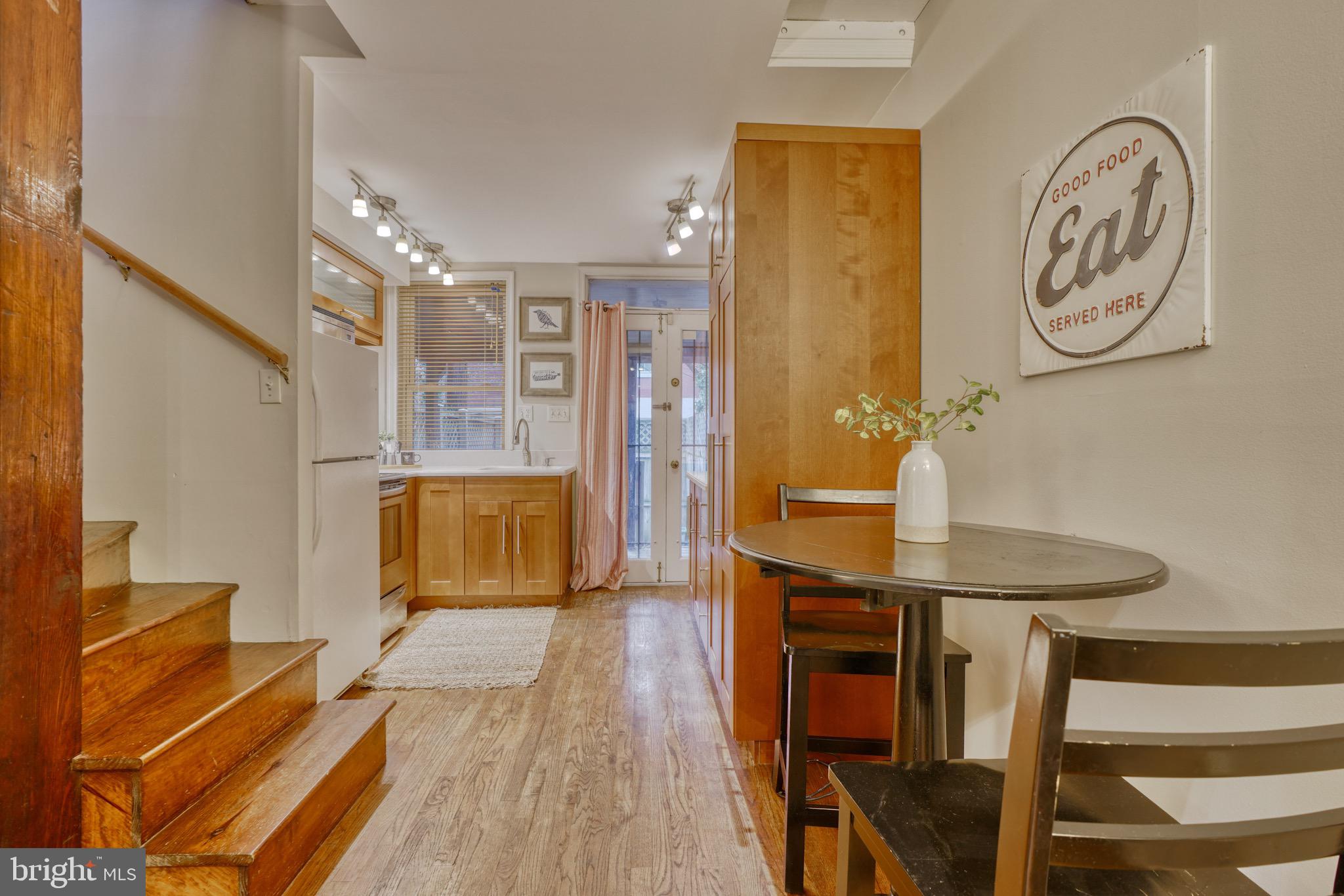 RIDGELY'S DELIGHT - Residential