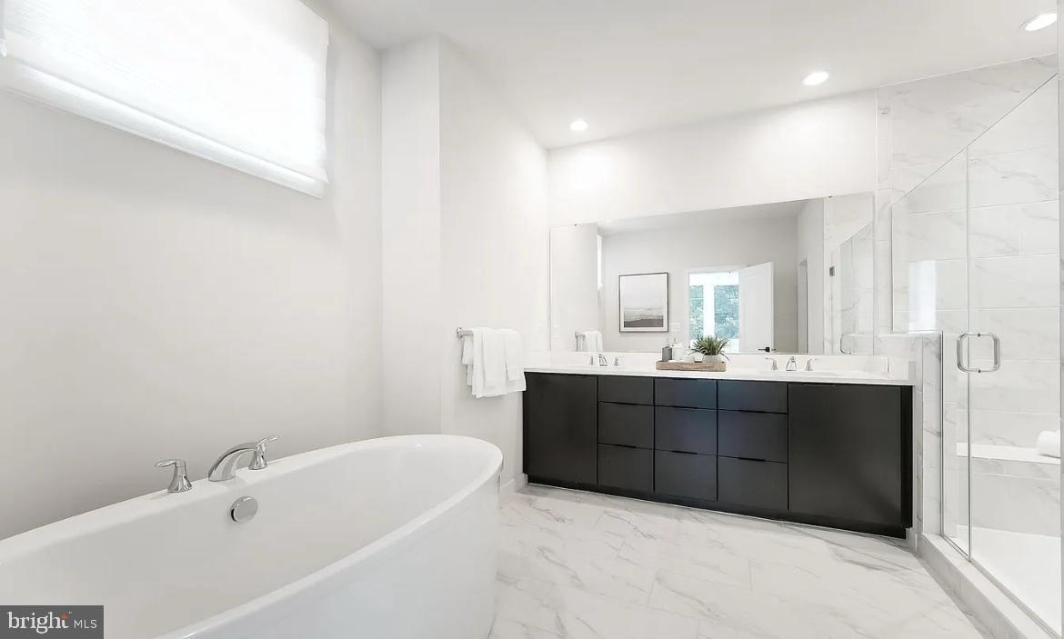 RESTON - Residential Lease