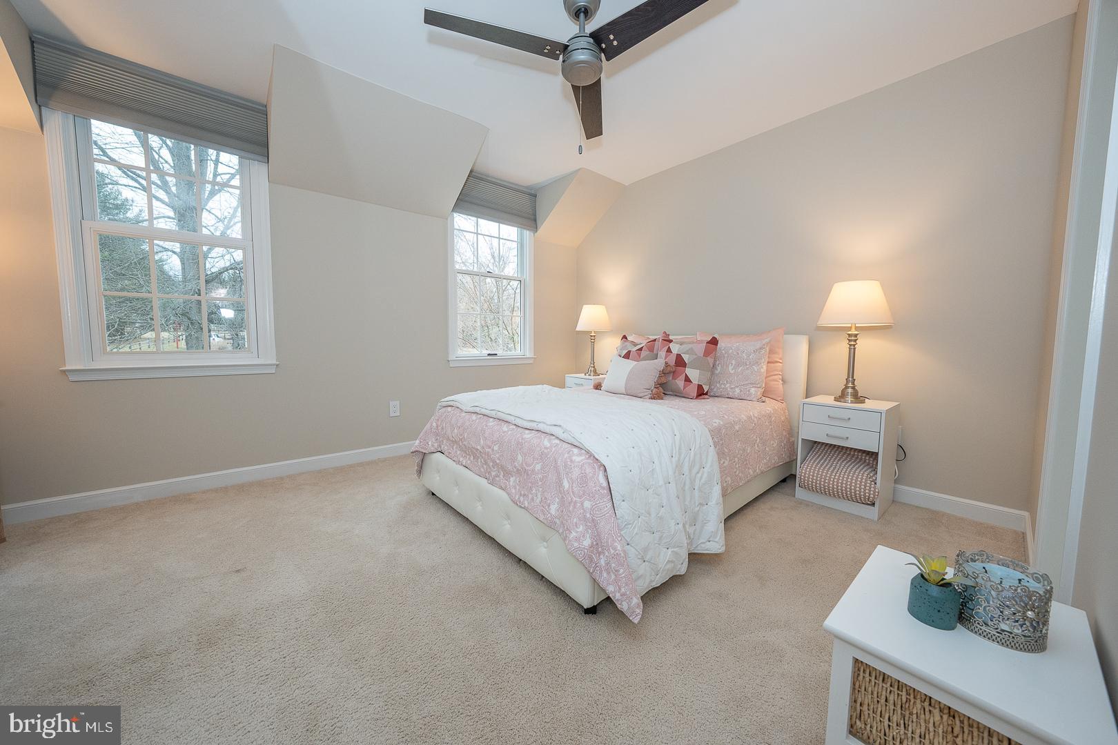 SUMMERHILL - Residential