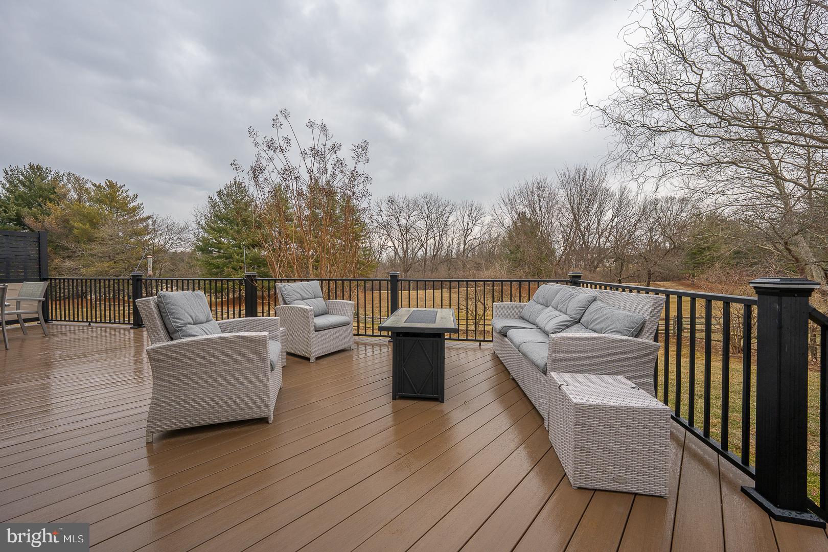 SUMMERHILL - Residential