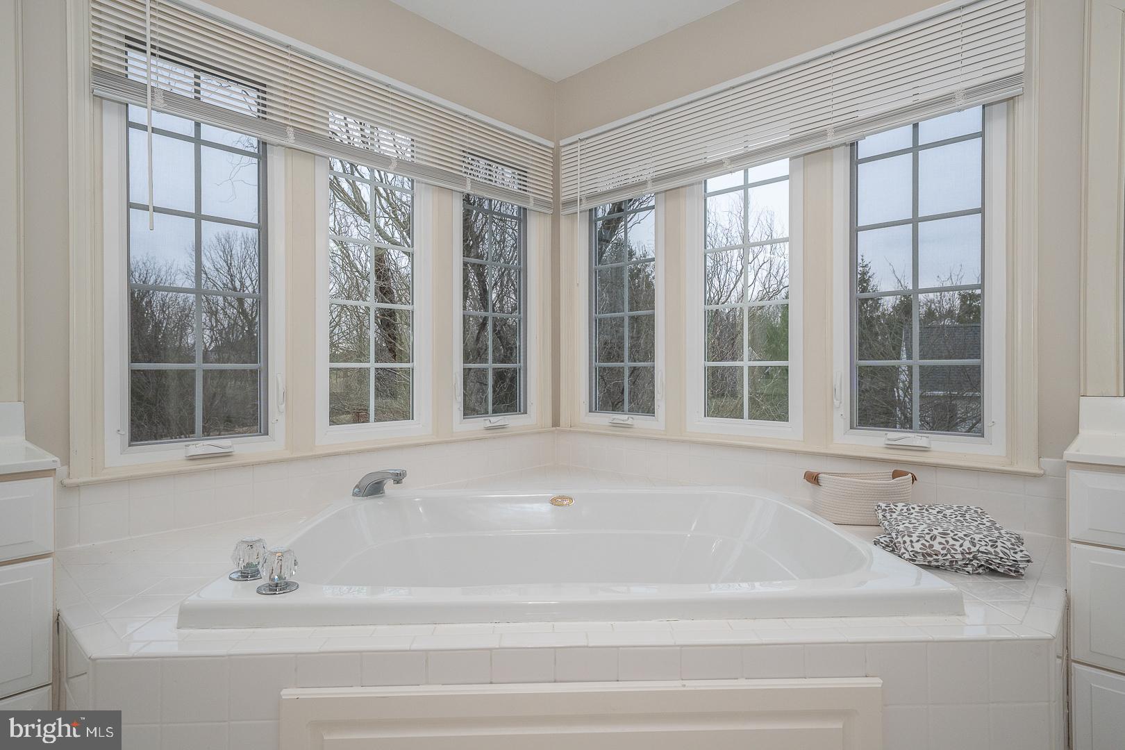 SUMMERHILL - Residential