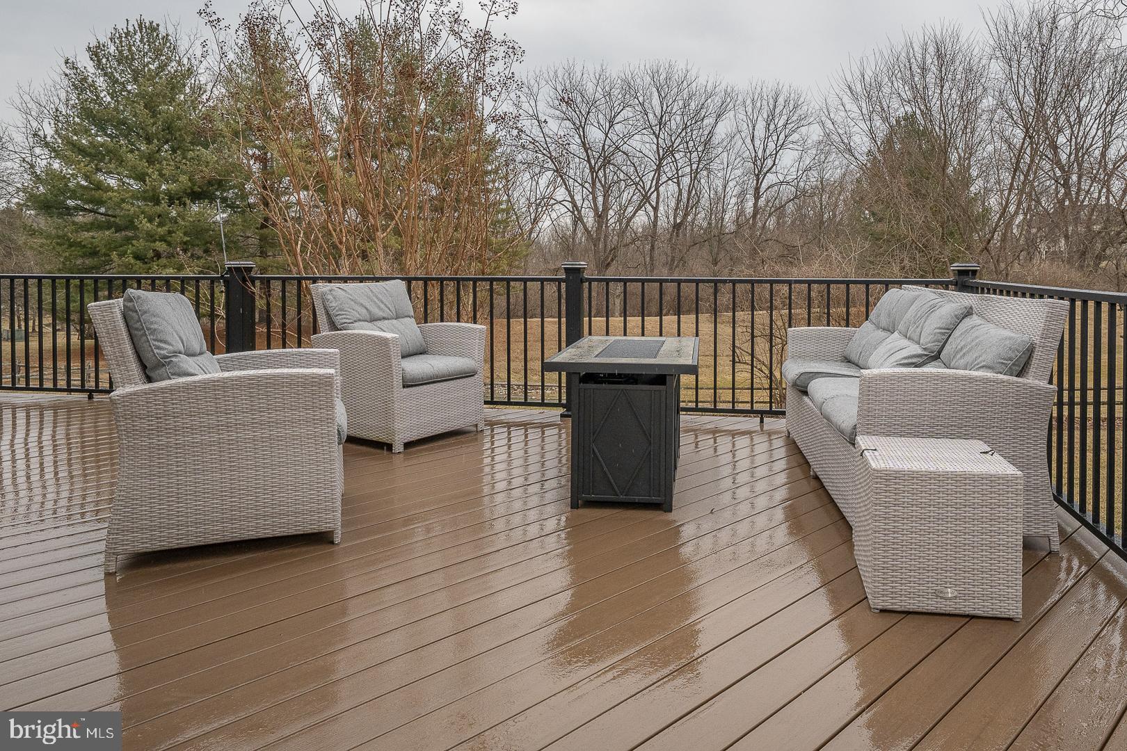 SUMMERHILL - Residential