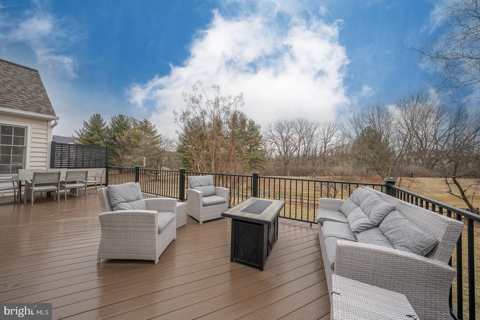 SUMMERHILL - Residential