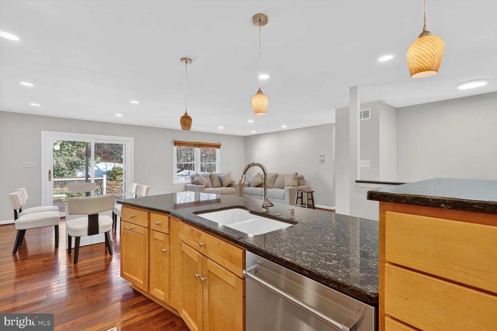 EUDORA - Residential