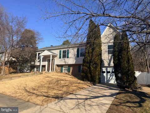 1711 PRELUDE DRIVE VIENNA VA 22182