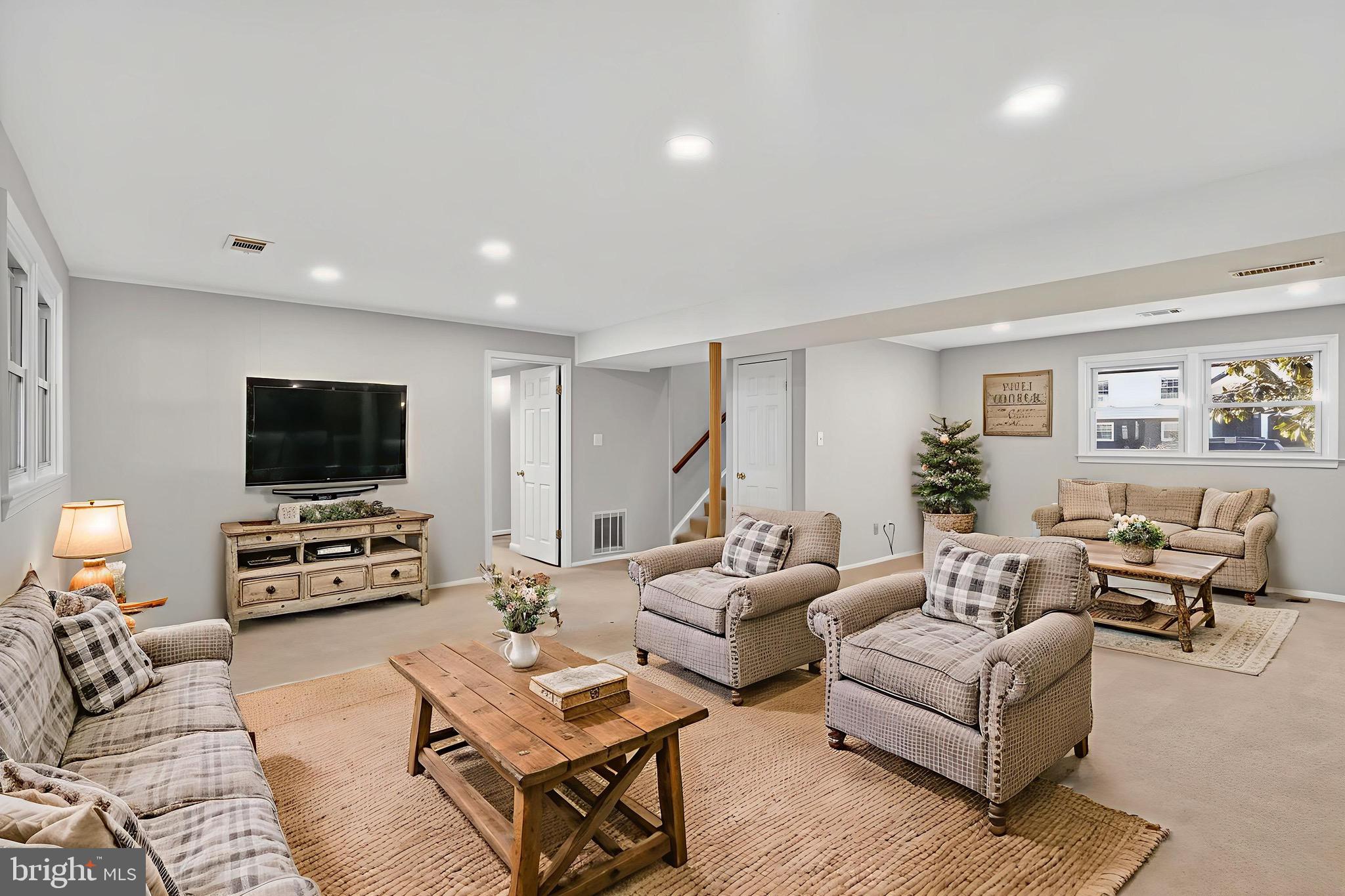 EUDORA - Residential