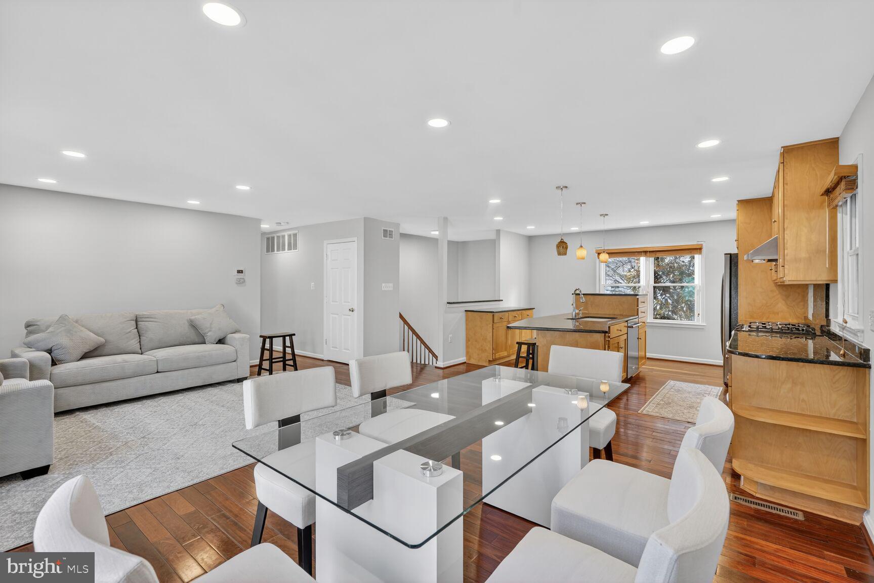 EUDORA - Residential