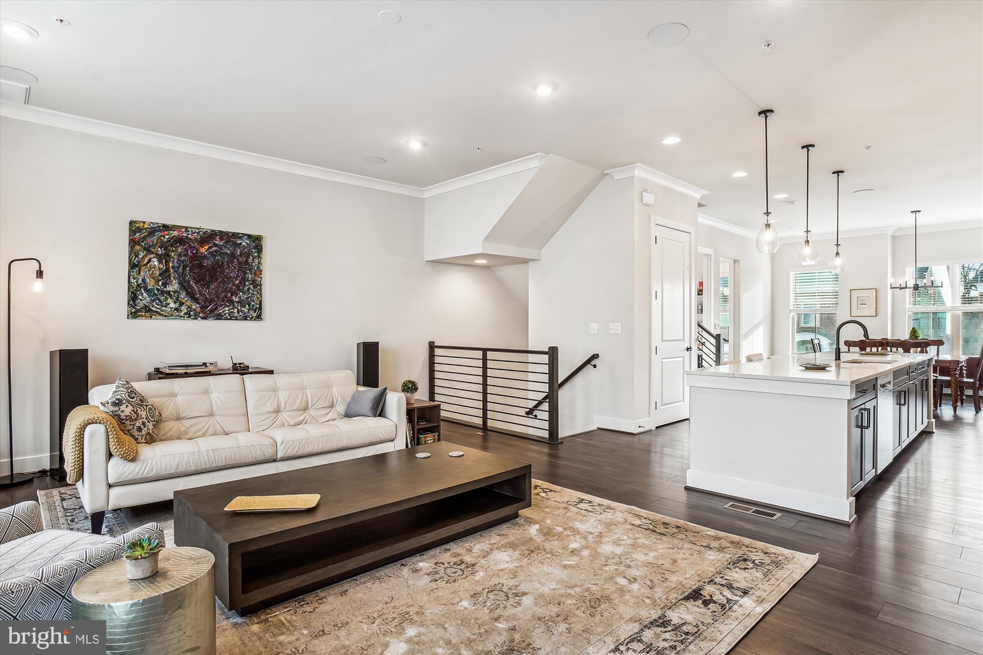 CROWN FARM - Residential