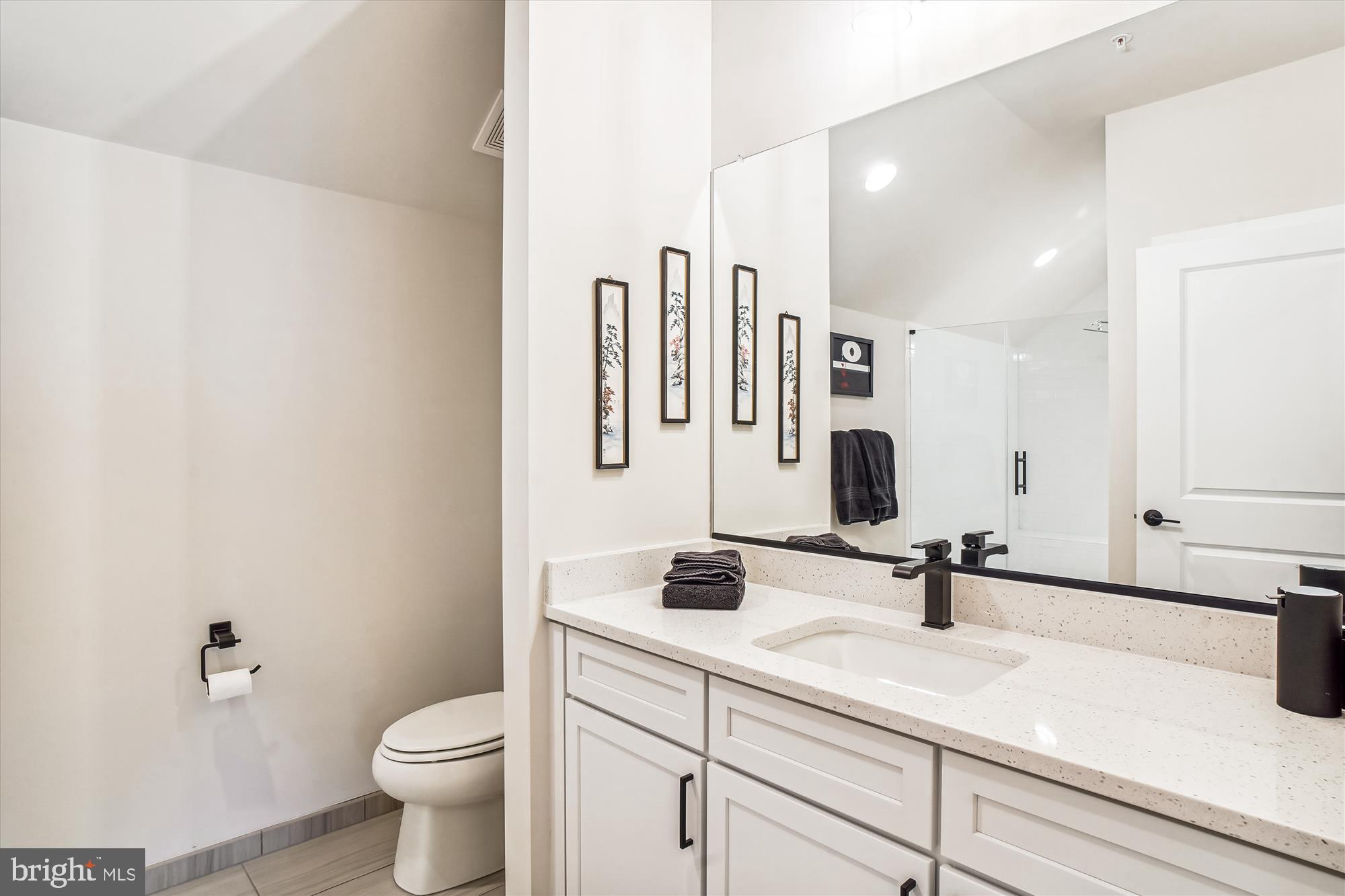 CROWN FARM - Residential