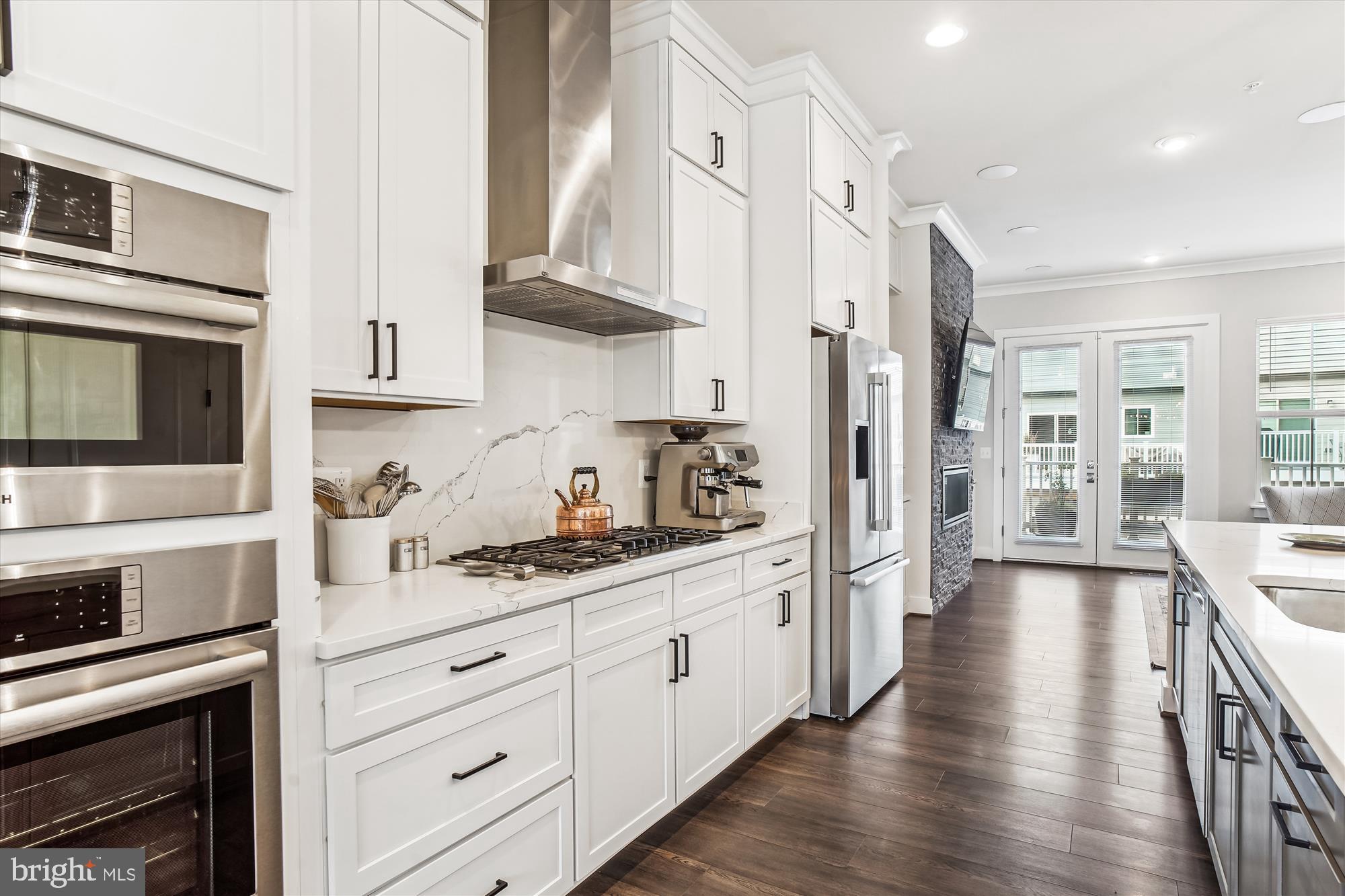 CROWN FARM - Residential