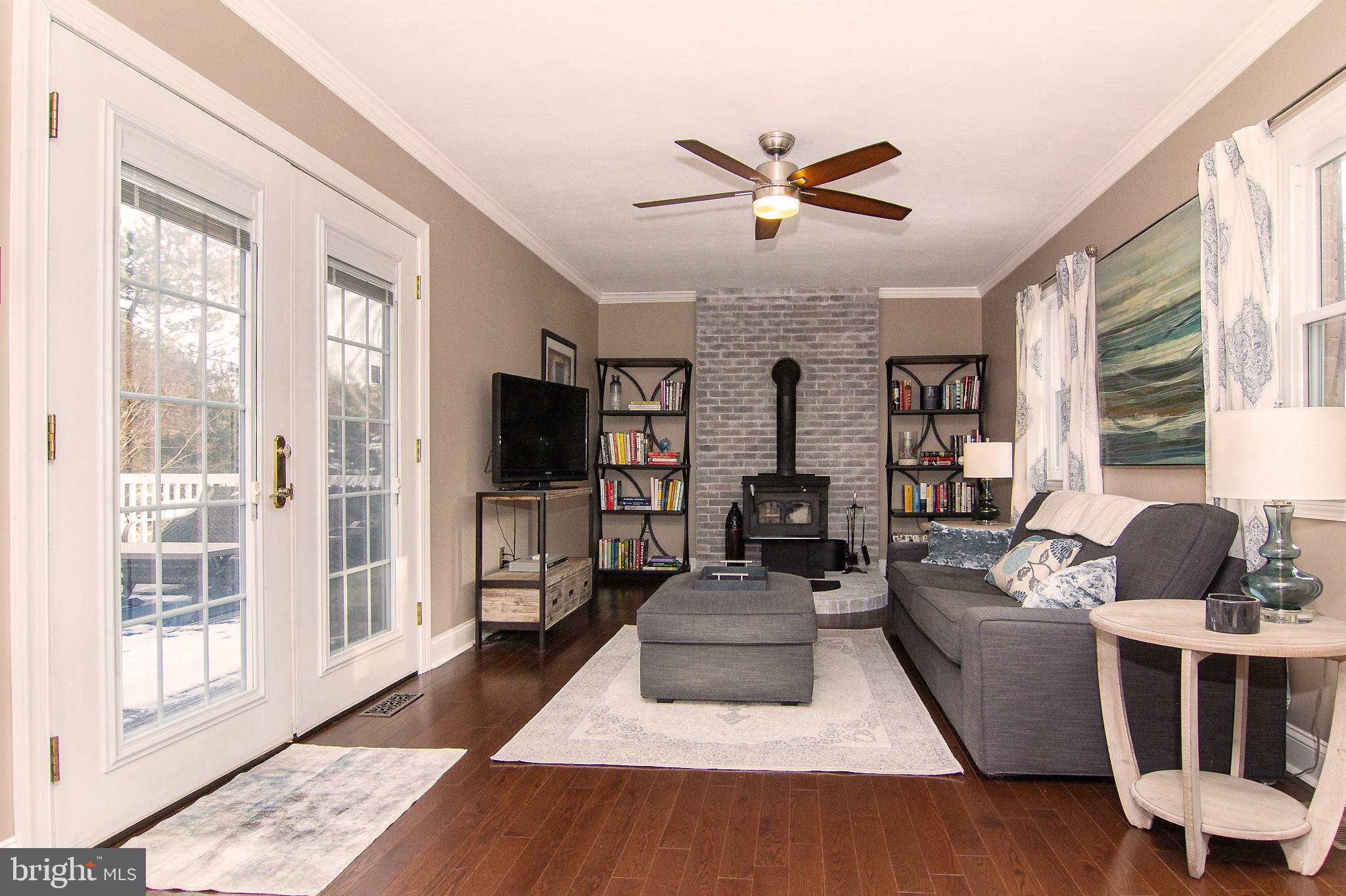 1284 GUADELUPE DRIVE