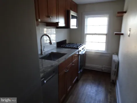 MLS: DENC2077134