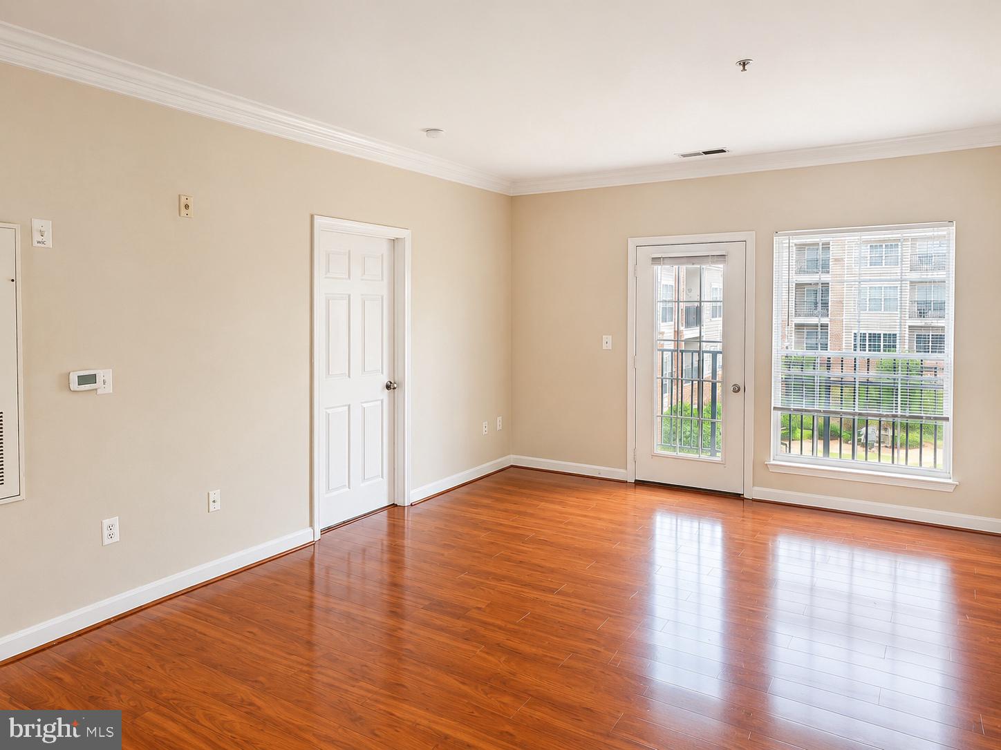 4850 EISENHOWER AVENUE 304