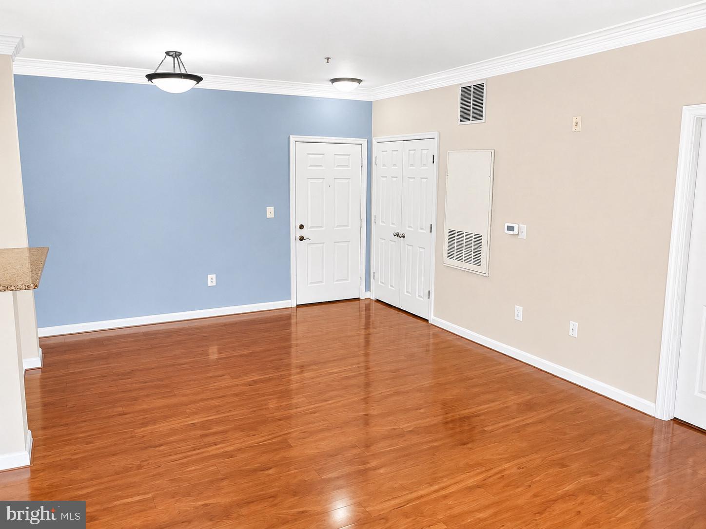 4850 EISENHOWER AVENUE 304