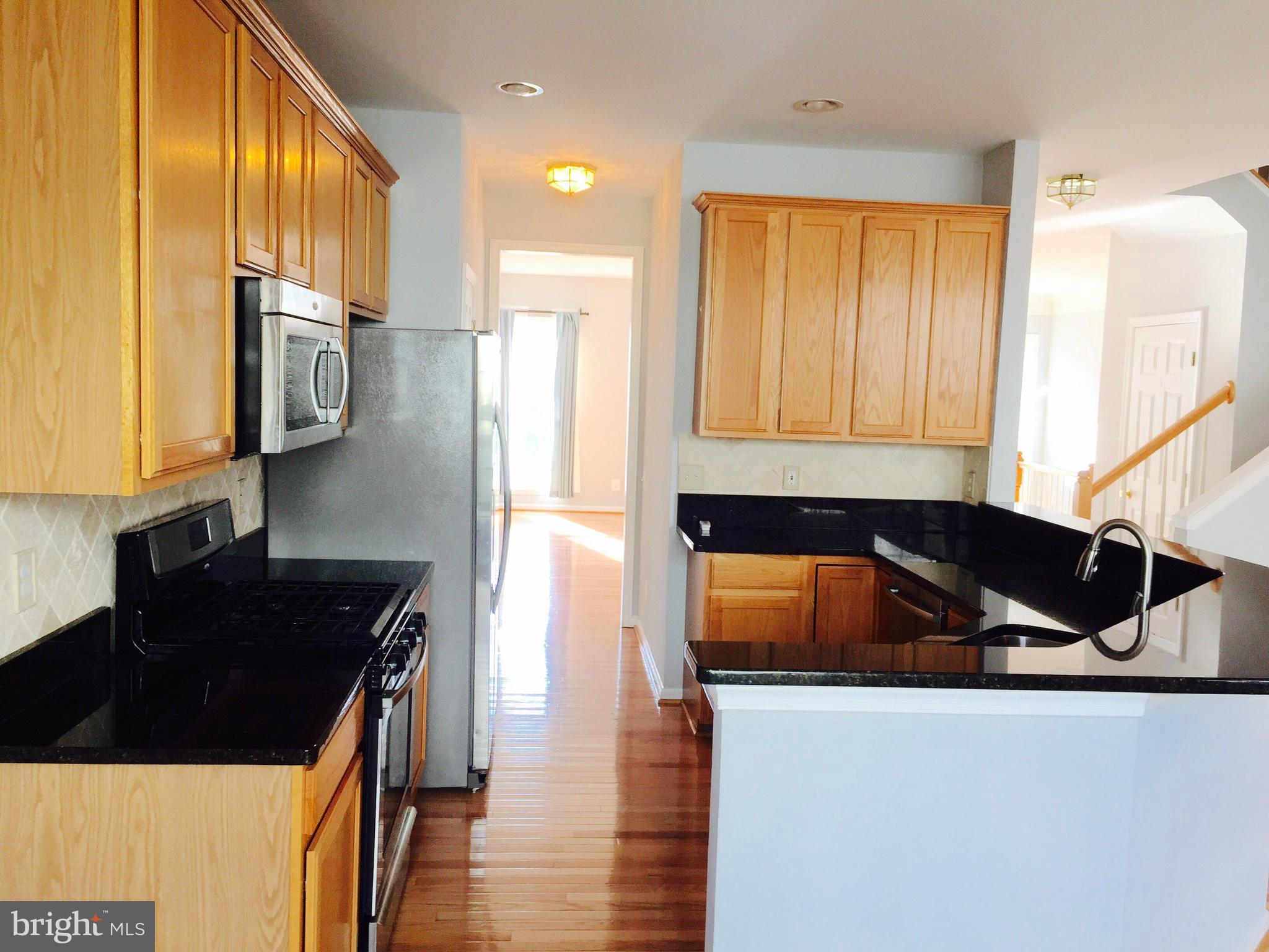 LEONARD PROPERTY - Residential Lease