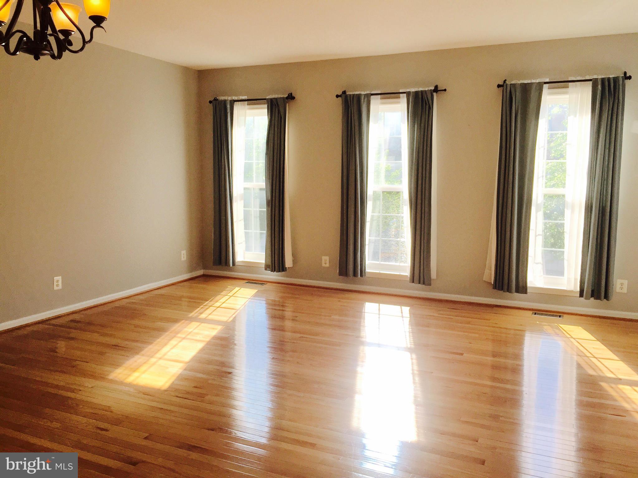 LEONARD PROPERTY - Residential Lease