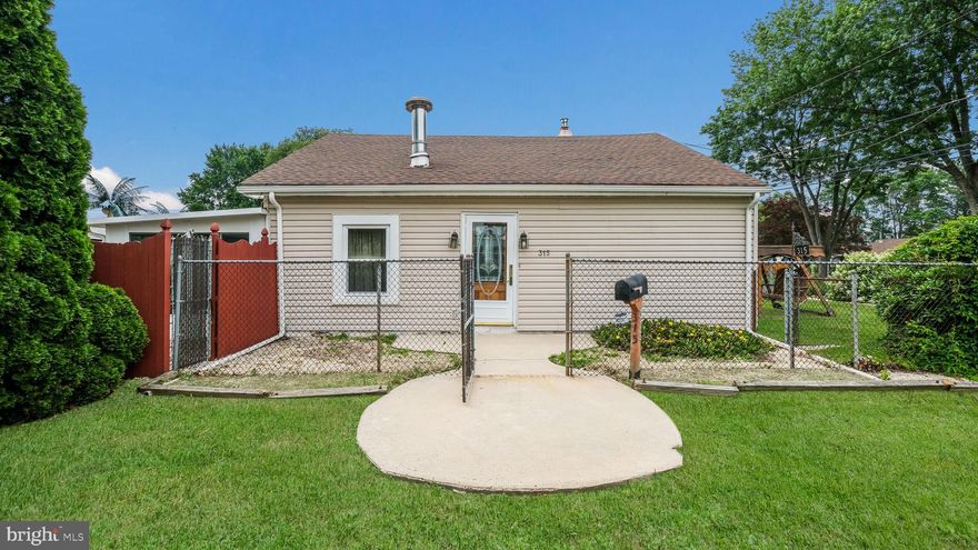 Welcome to this Easy Living Home with all the features you have been looking for.
This corner property offers a spacious fenced in yard for all your Private out door functions.
Loads of Potential -- Purchase a Single Home for the price of a Row or Twin.
Easy access to I - 95, PA turnpike,  or NJ.
All this with low Real Estate Taxes makes this Home an easy choice.