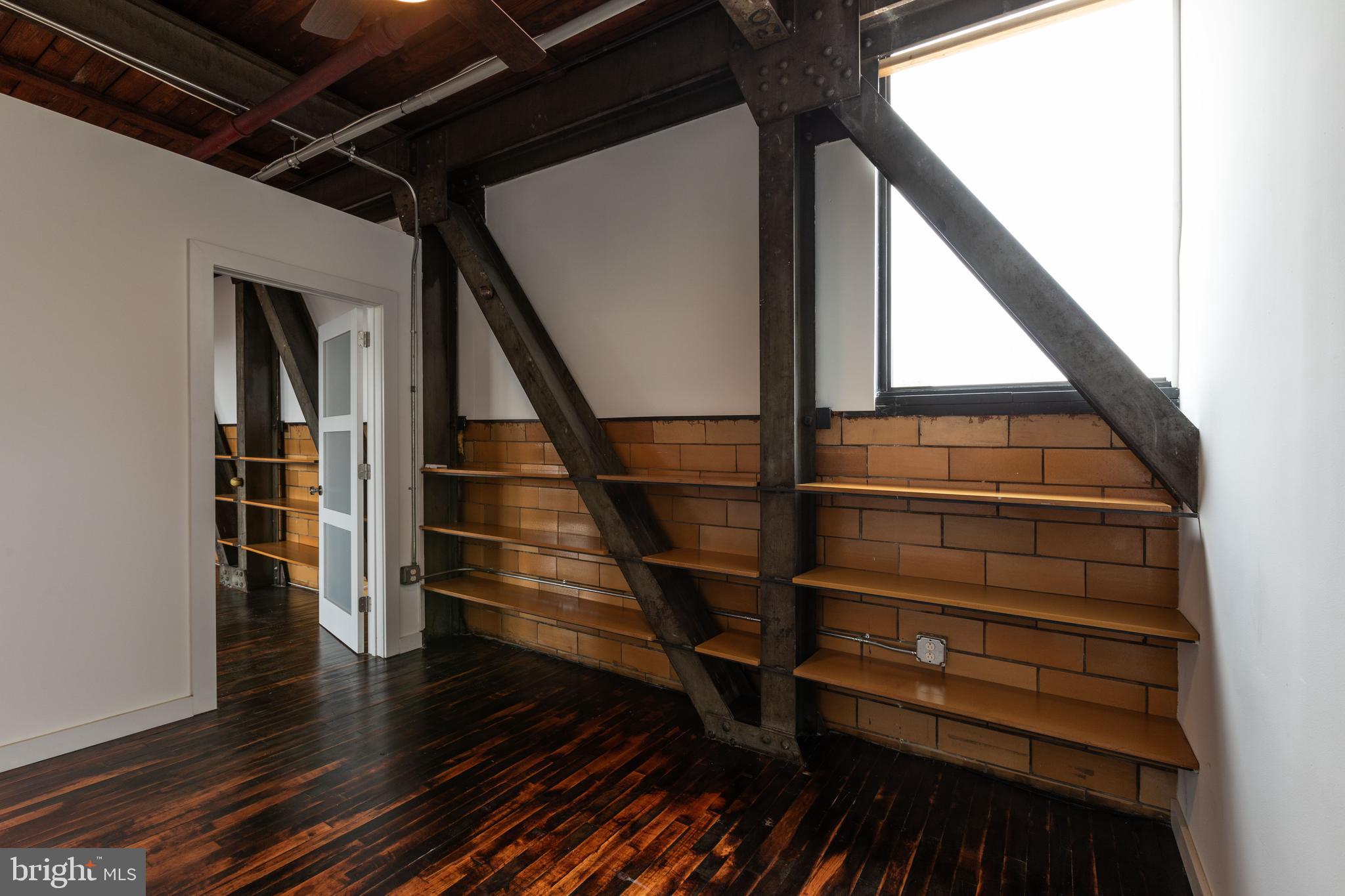 NORRIS SQUARE - Residential Lease