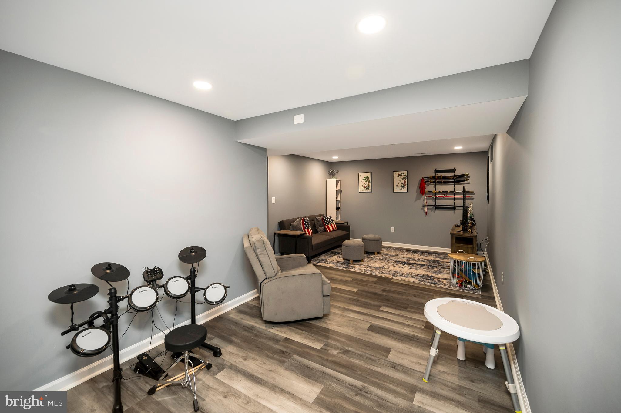 SALEM FIELDS - Residential